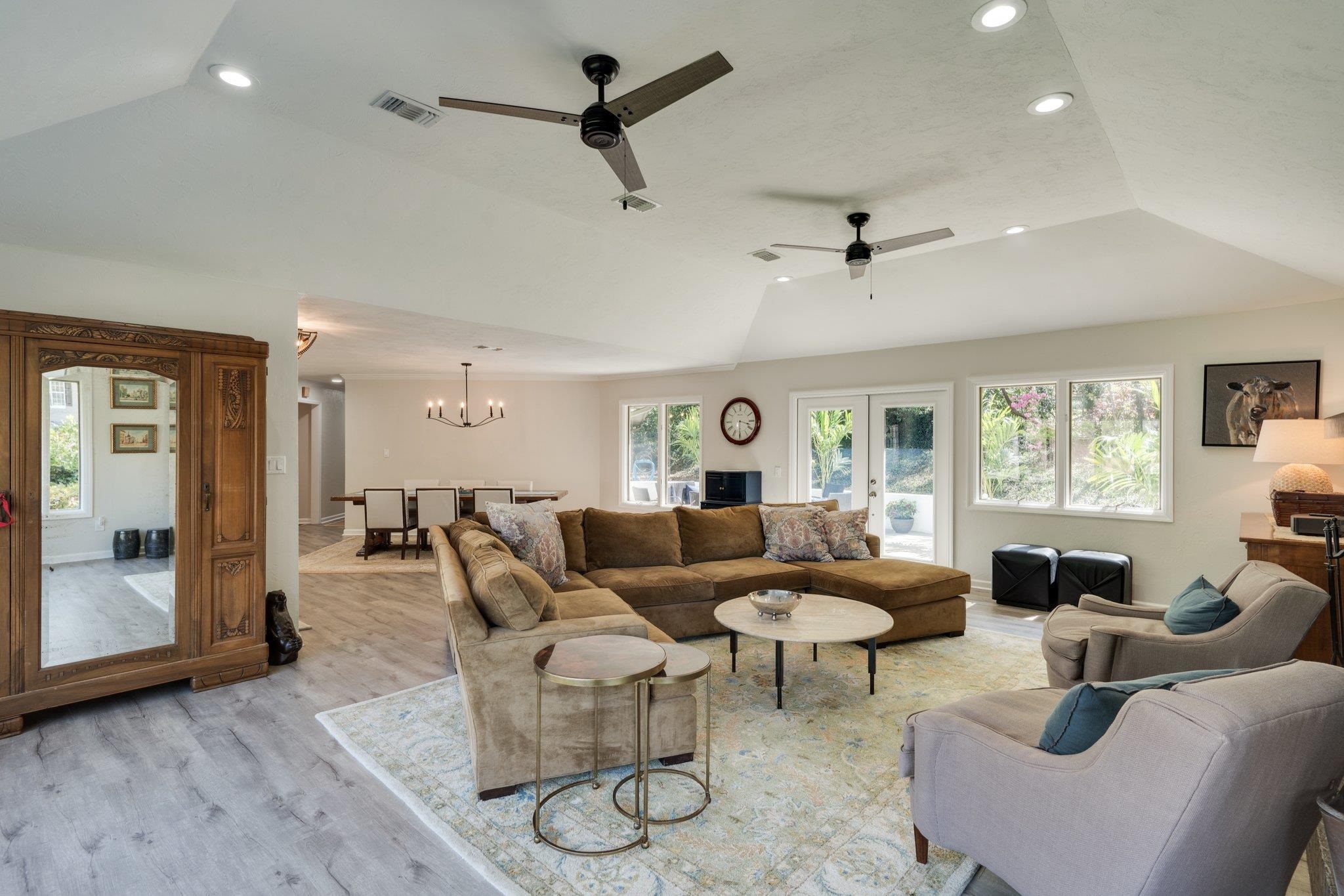 2570 Noble Drive, Tallahassee, Texas image 12