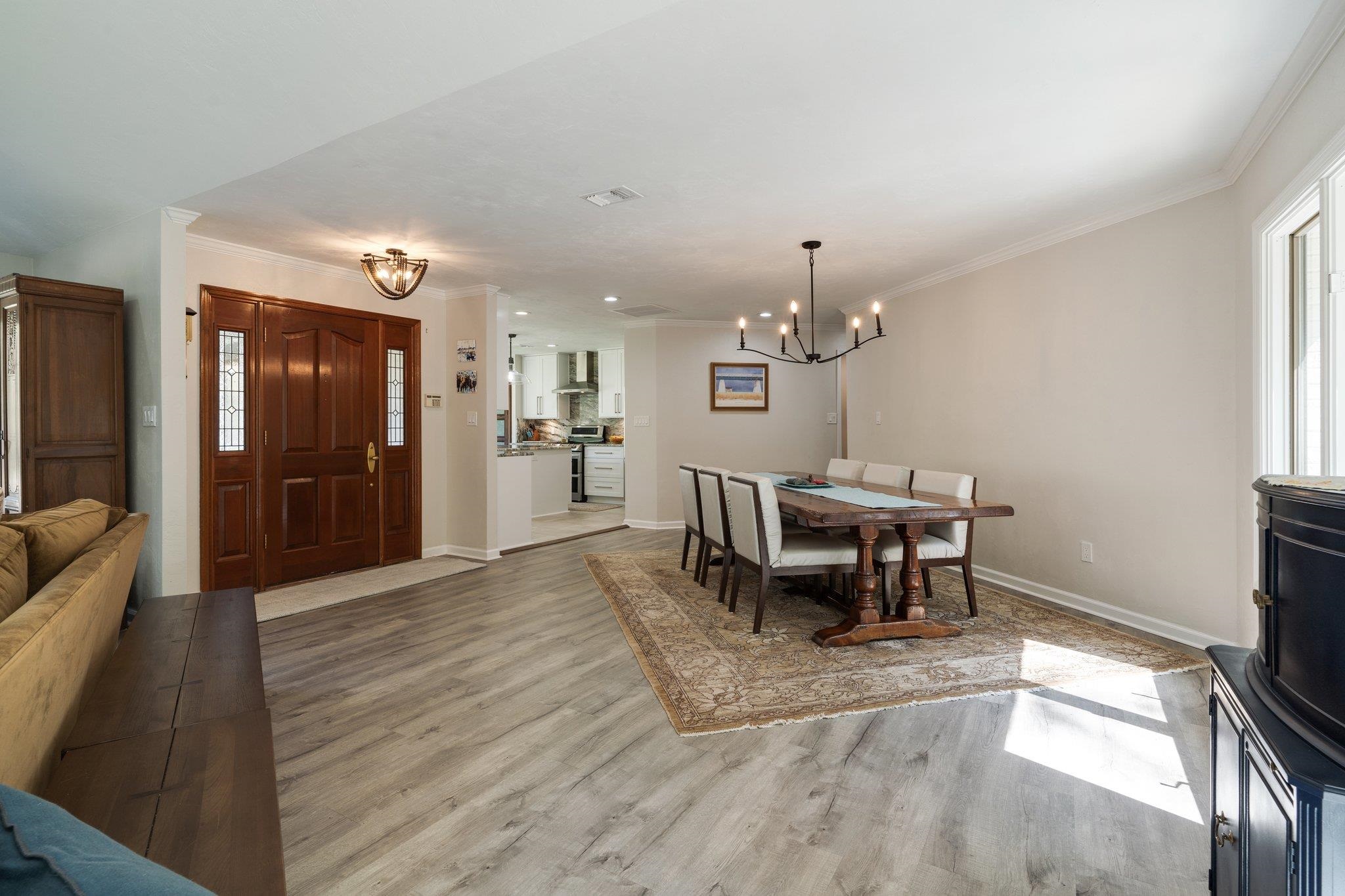 2570 Noble Drive, Tallahassee, Texas image 13