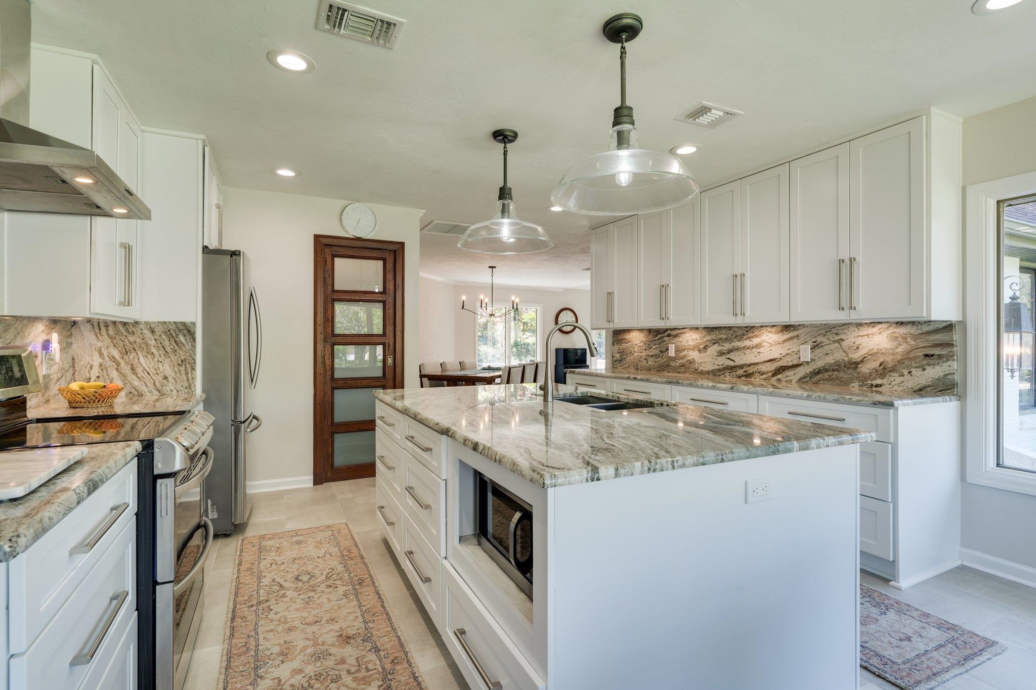 2570 Noble Drive, Tallahassee, Texas image 19