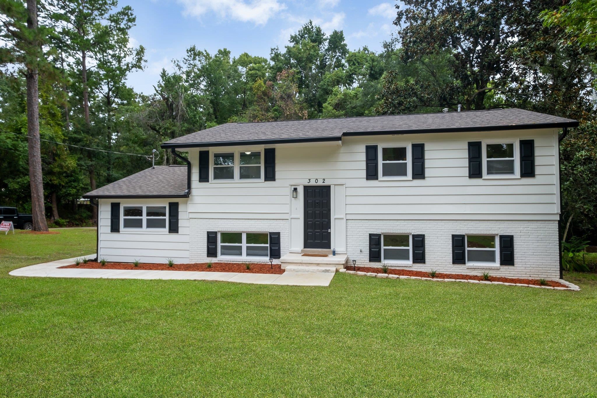302 Glenview Drive, Tallahassee, Texas image 5