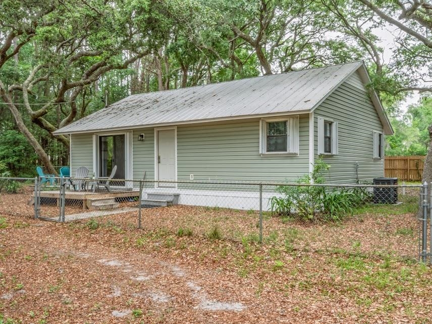 12 Lake Essay Drive, Panacea, Florida image 1