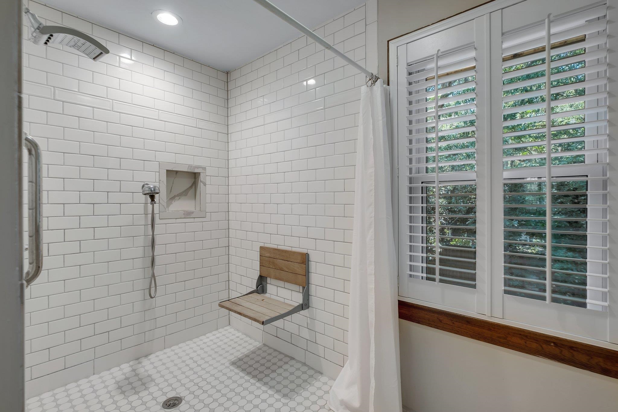 5146 Grandview Court, Tallahassee, Texas image 21