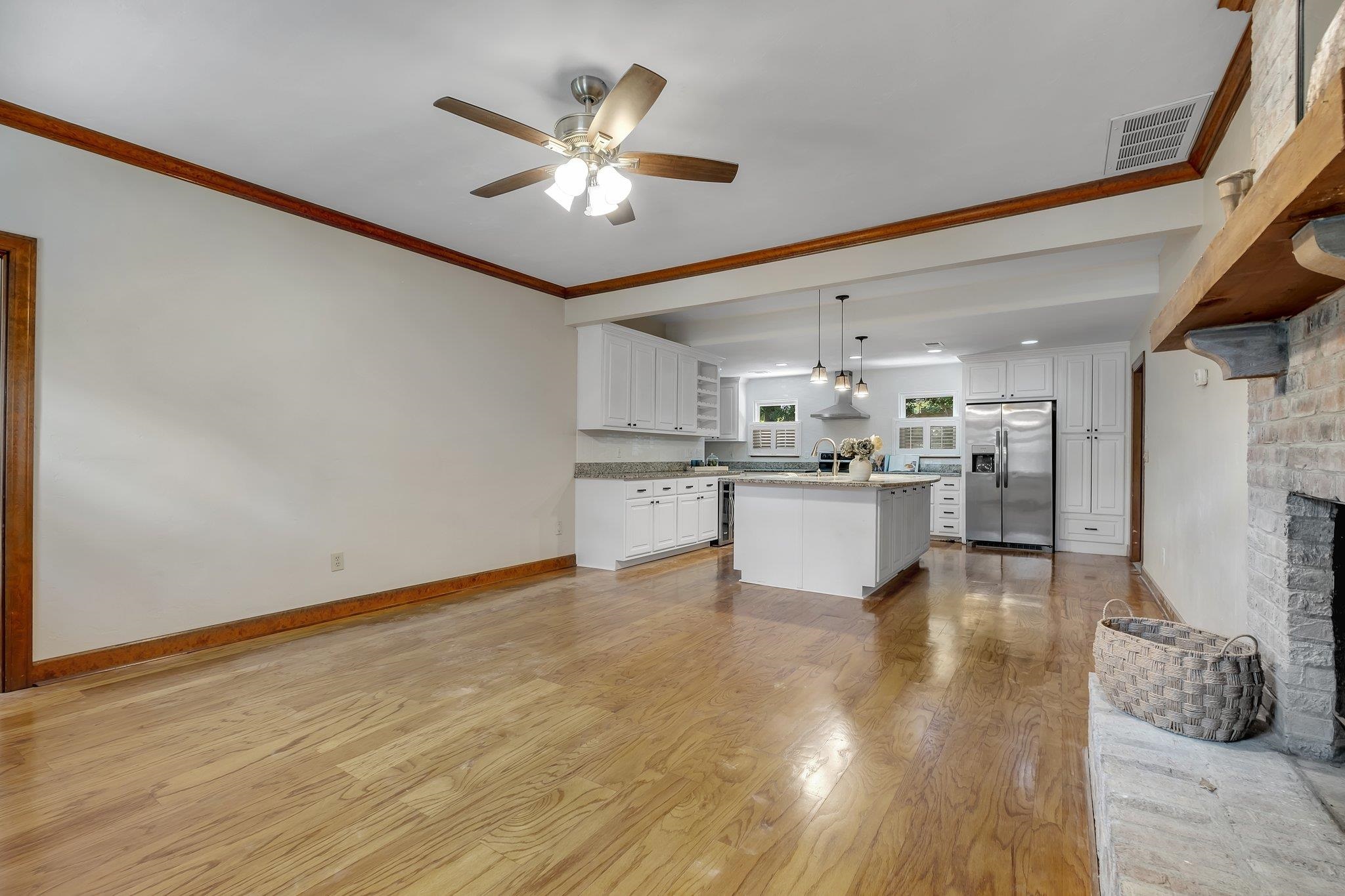 5146 Grandview Court, Tallahassee, Texas image 8