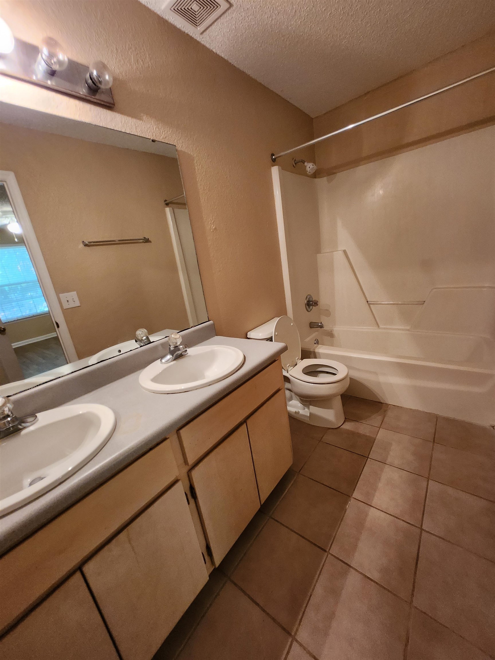 1100 Green Tree Court #C, Tallahassee, Florida image 10