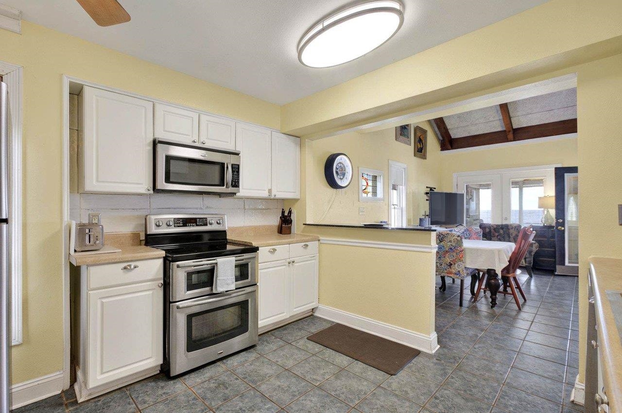 1195 Alligator Drive, Alligator Point, Florida image 23