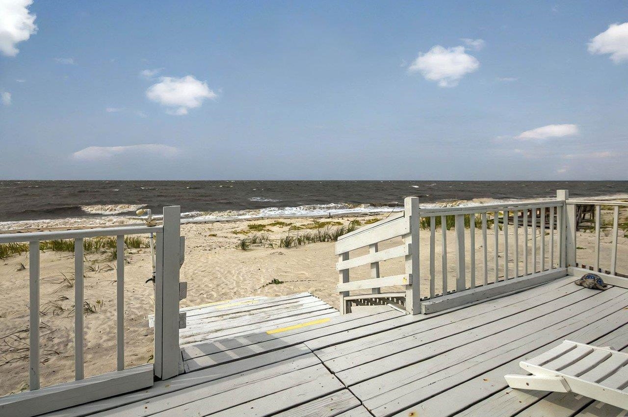 1195 Alligator Drive, Alligator Point, Florida image 9