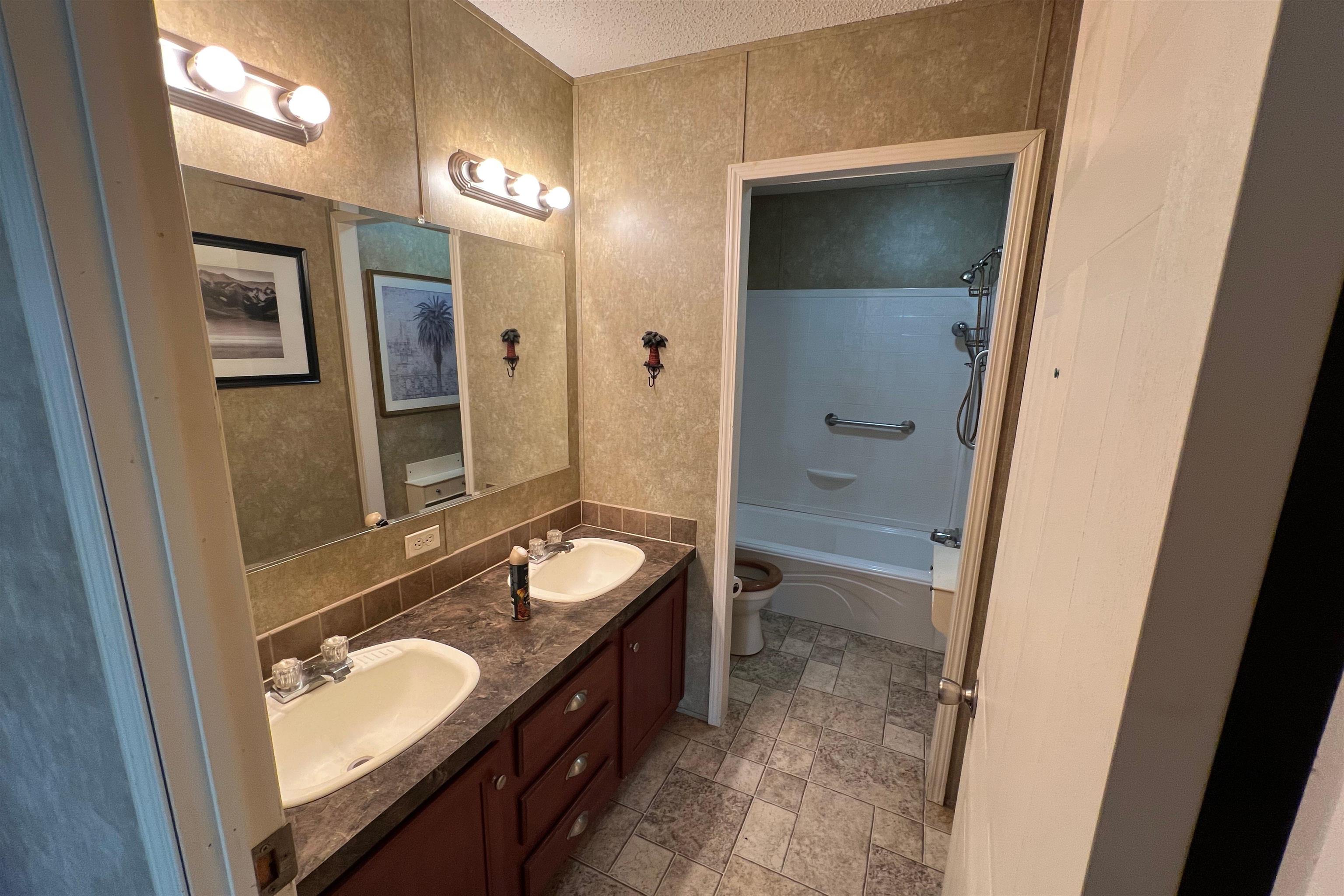 4394 N Lyman Hendry Road, Perry, Florida image 19