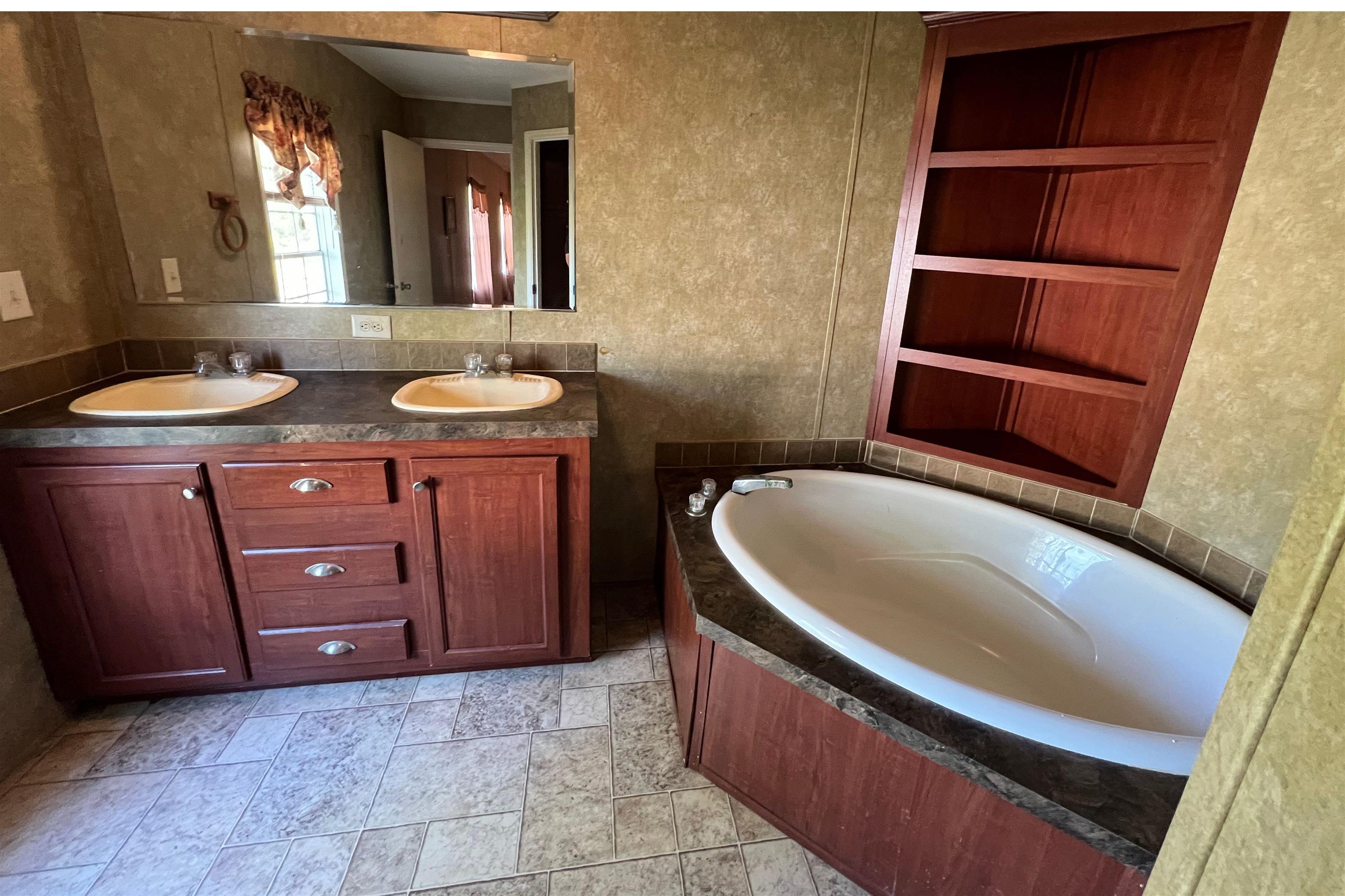 4394 N Lyman Hendry Road, Perry, Florida image 25
