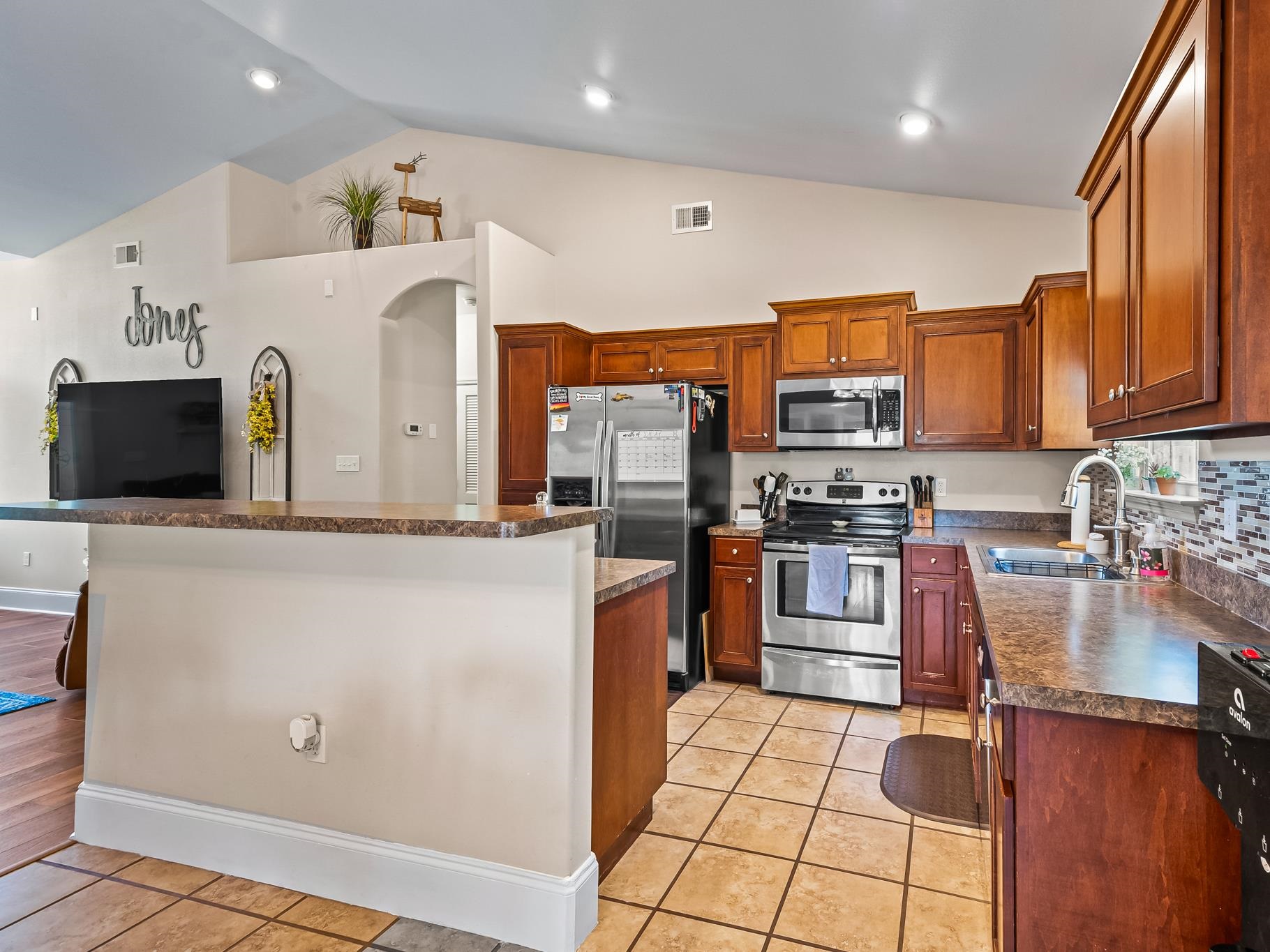 89 Nandina Way, Crawfordville, Florida image 12