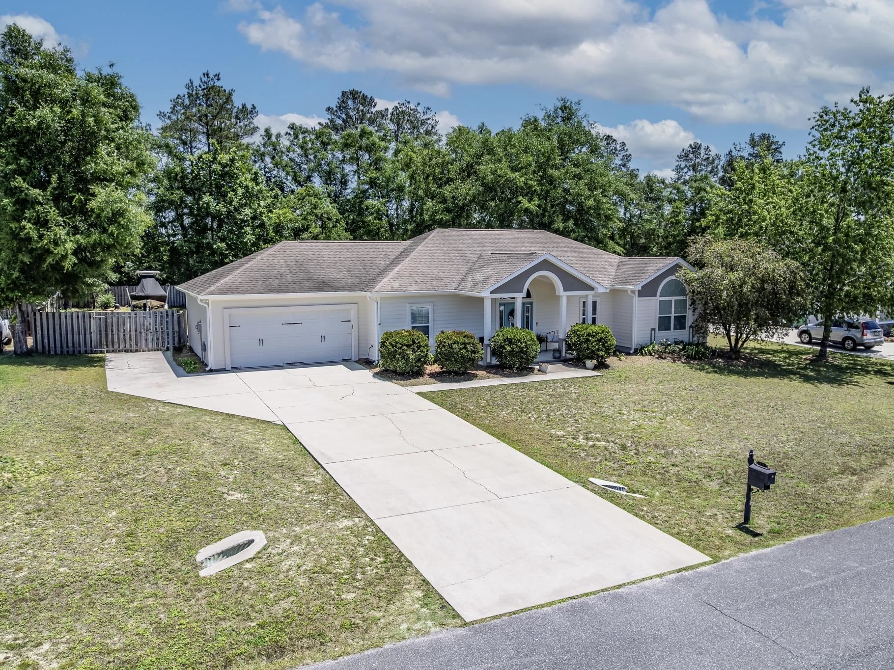 89 Nandina Way, Crawfordville, Florida image 4
