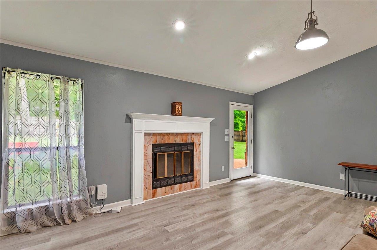 8112 Blue Quill Trail, Tallahassee, Texas image 24