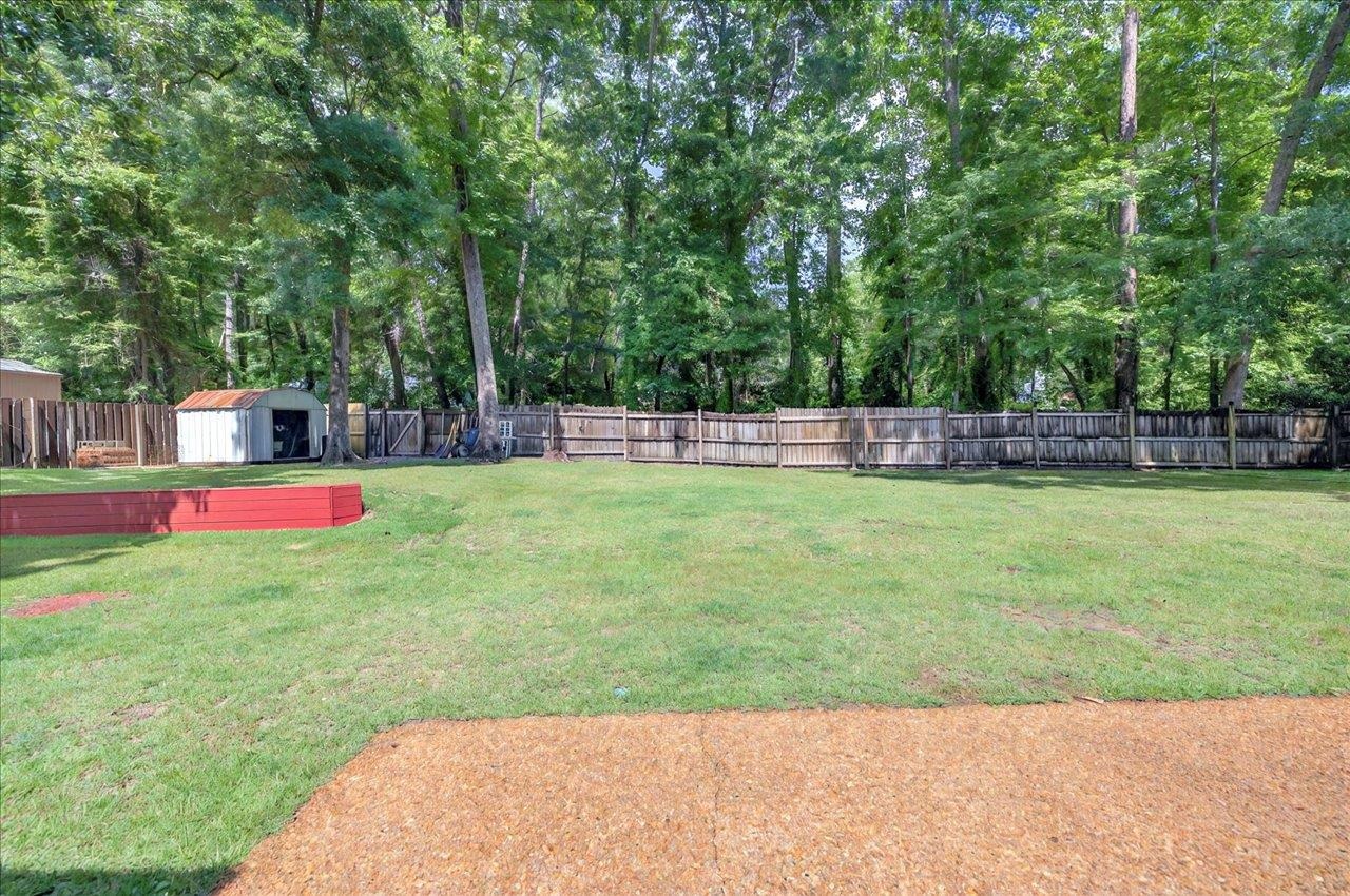 8112 Blue Quill Trail, Tallahassee, Texas image 39