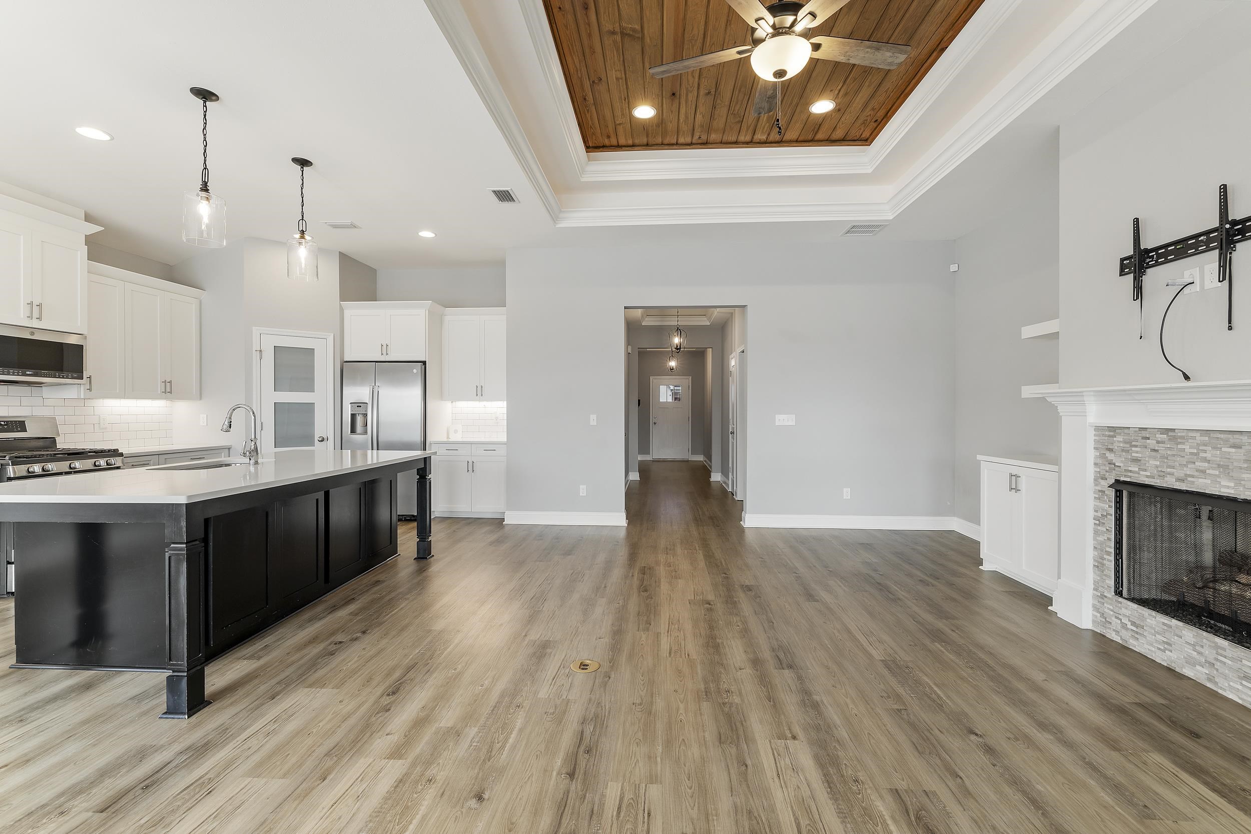 351 Ursaline Street, Tallahassee, Texas image 10