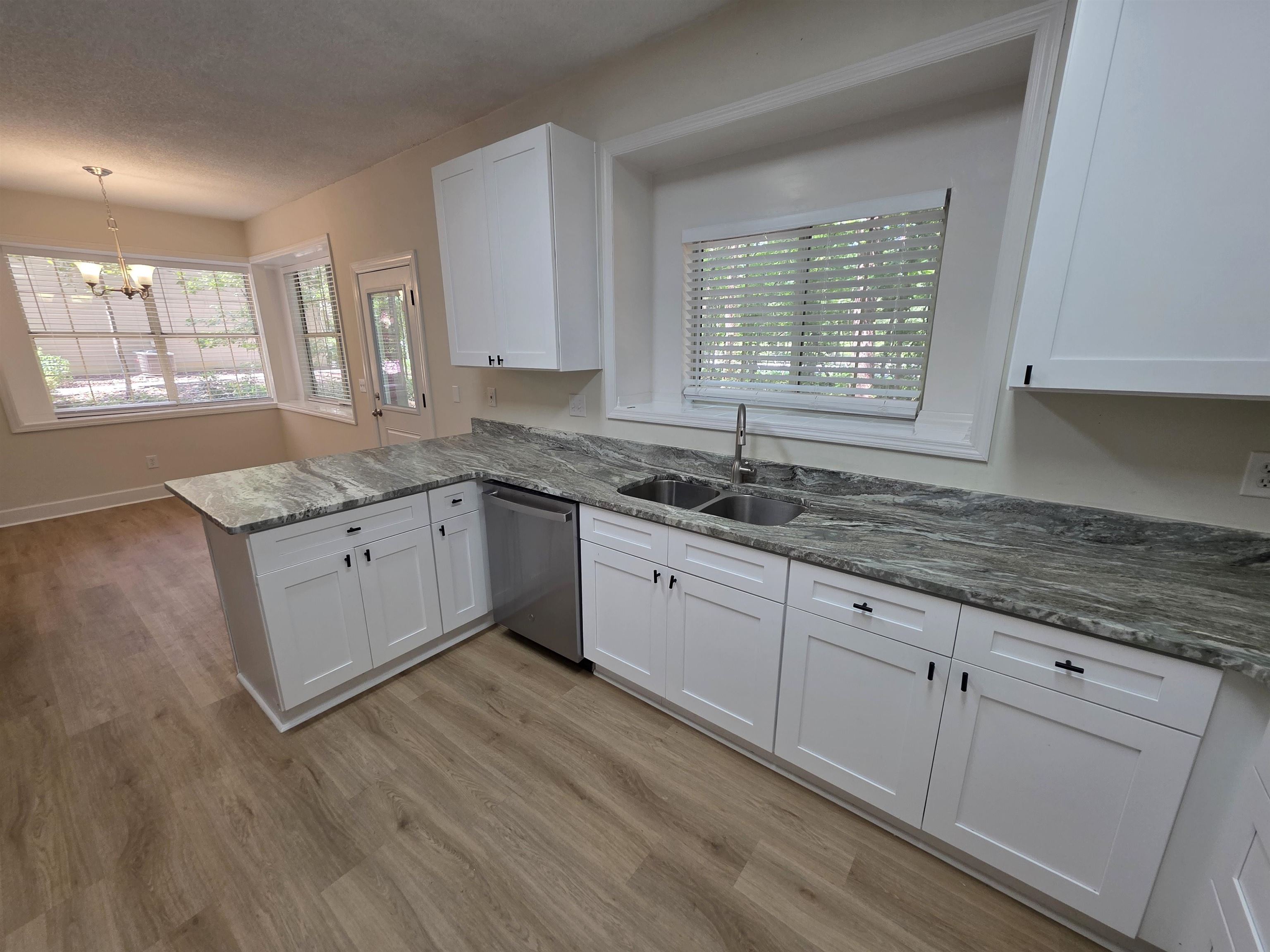 9369 Buck Haven Trail, Tallahassee, Texas image 11