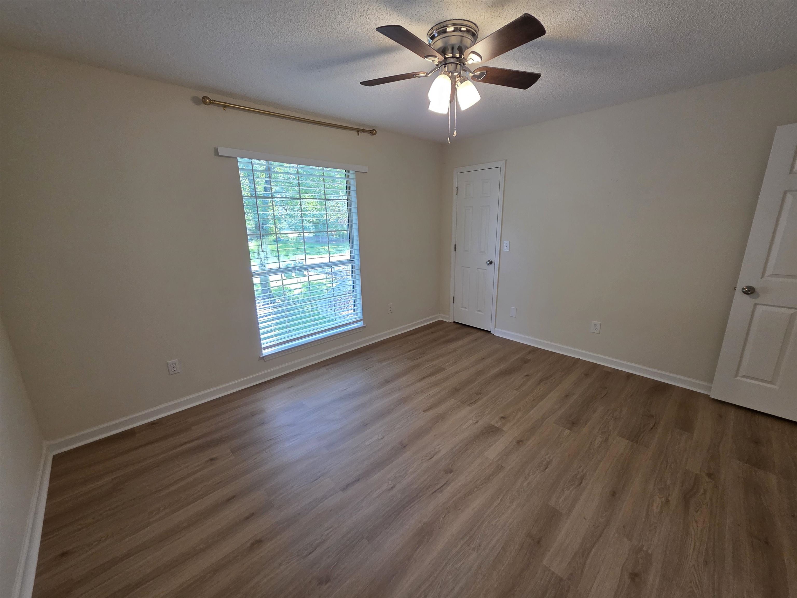 9369 Buck Haven Trail, Tallahassee, Texas image 38