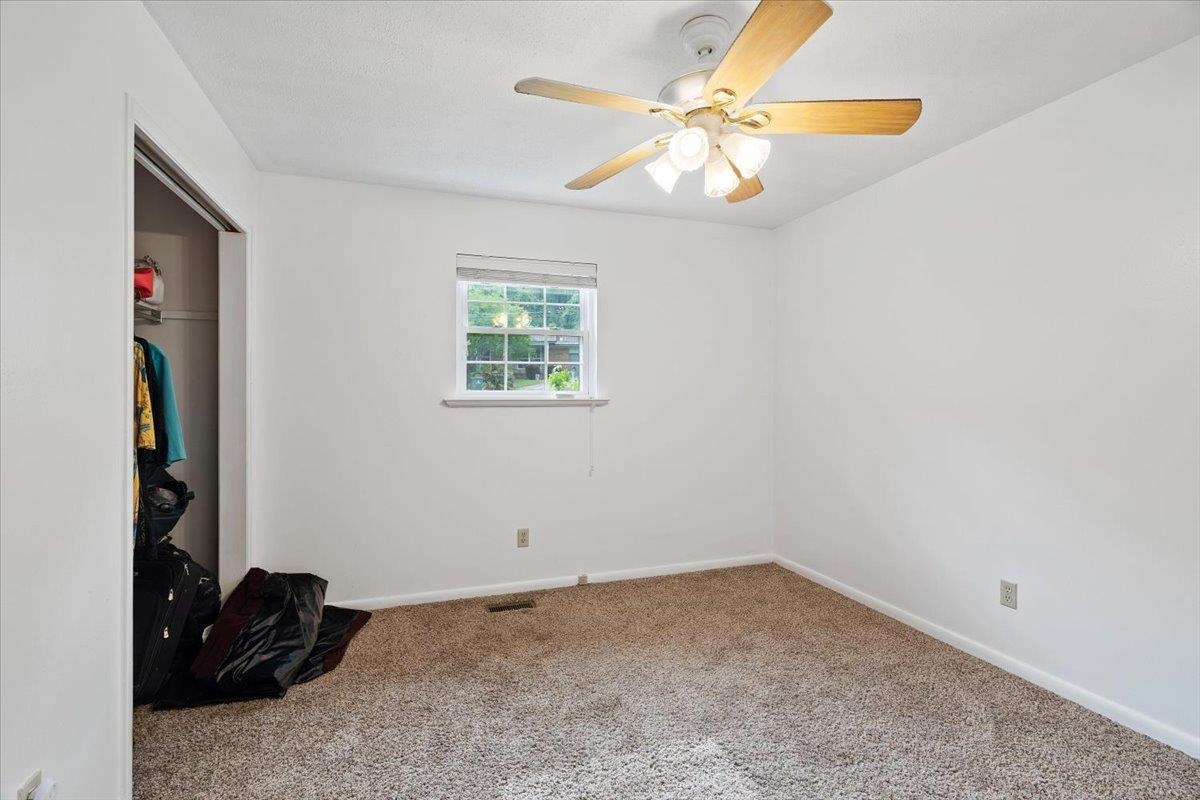 2304 Vincent Drive, Tallahassee, Florida image 17