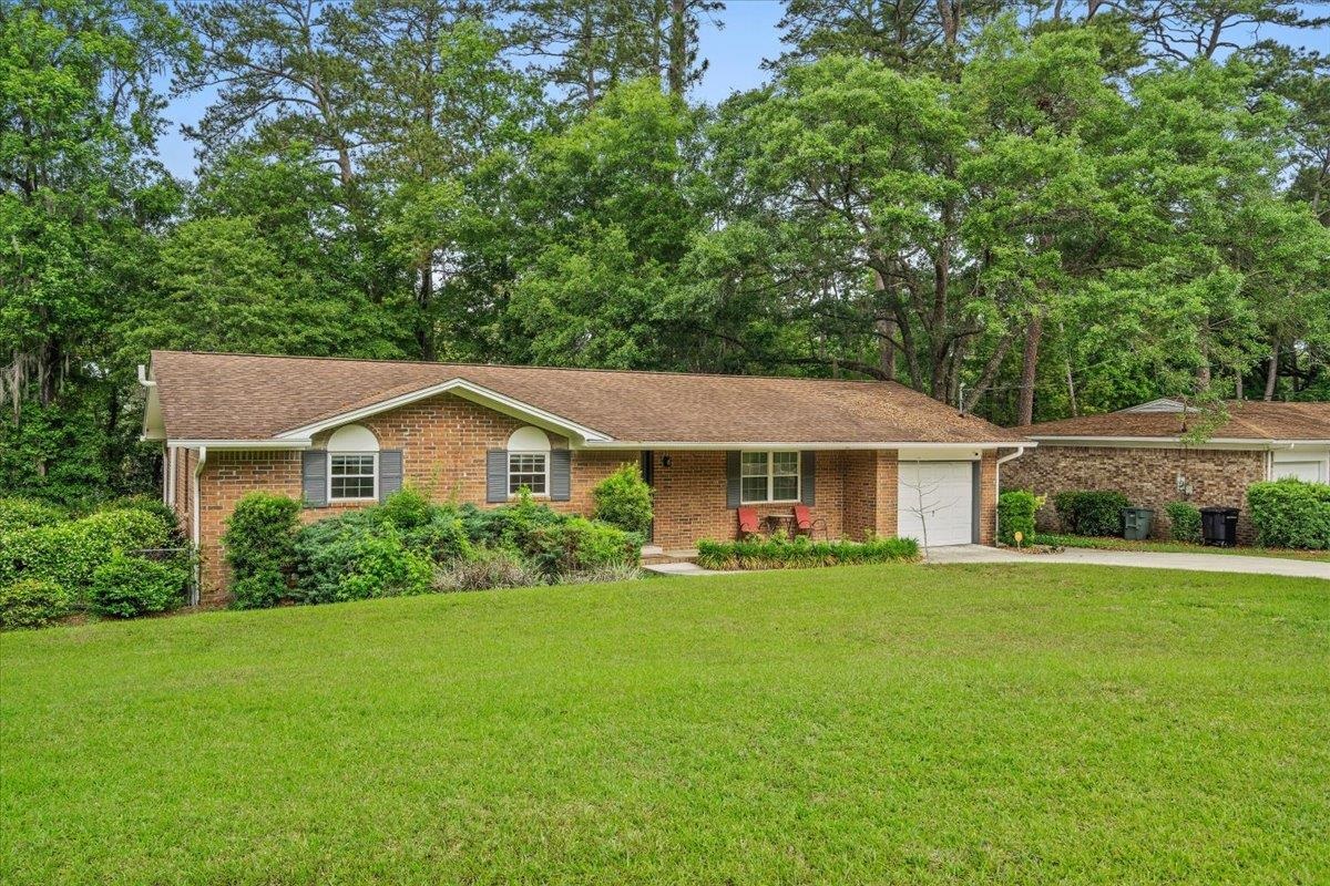 2304 Vincent Drive, Tallahassee, Florida image 2