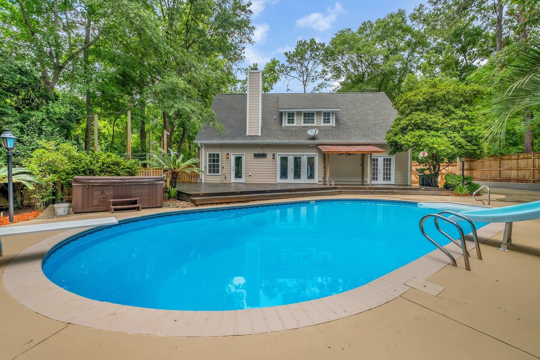 1639 Chadwick Way, Tallahassee, Florida image 2