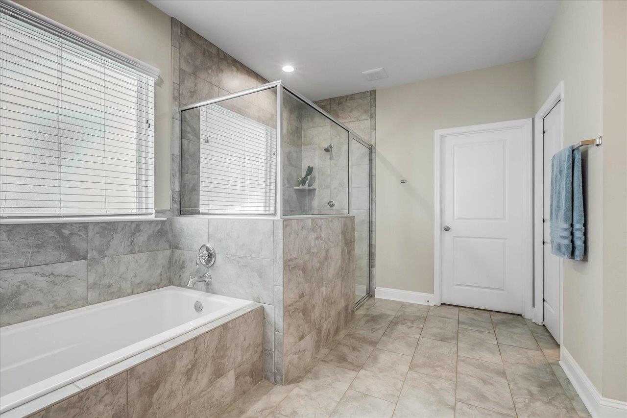 2542 Blue Ridge Drive, Tallahassee, Florida image 17