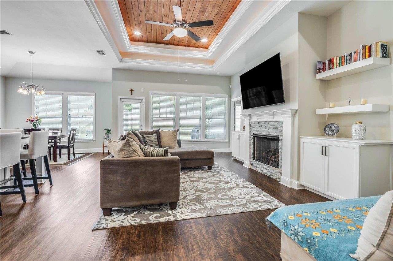 2542 Blue Ridge Drive, Tallahassee, Florida image 2