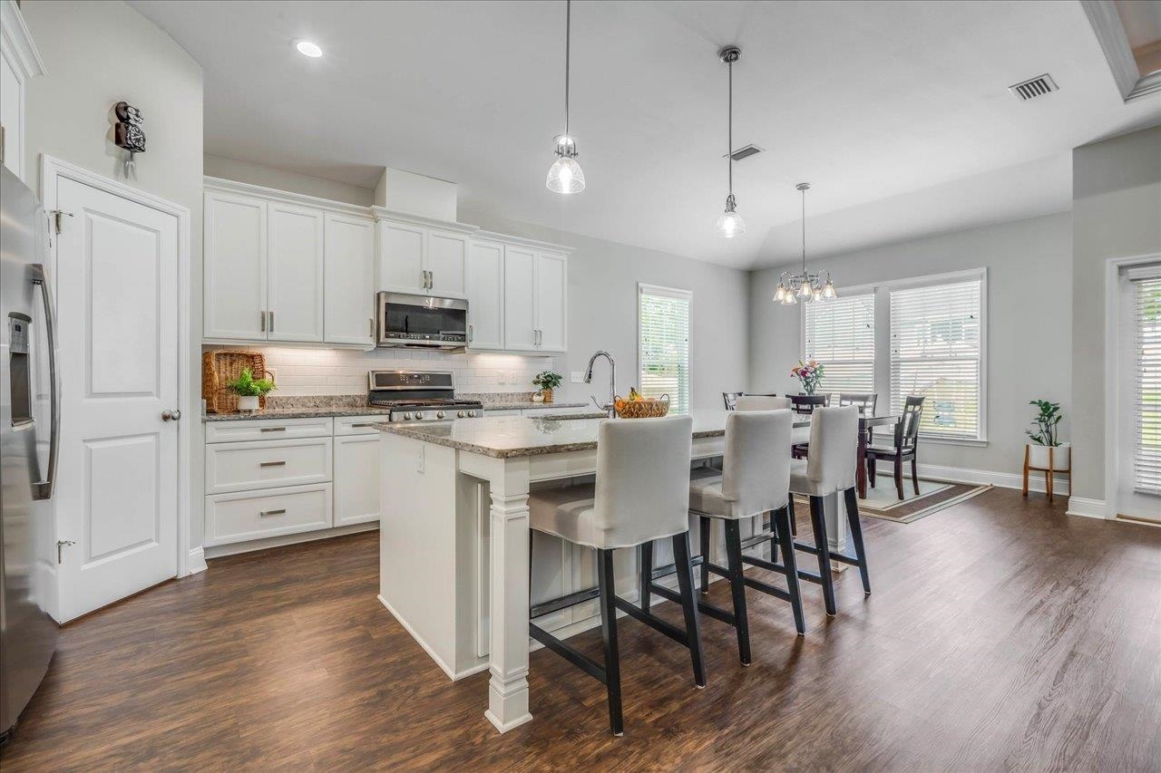 2542 Blue Ridge Drive, Tallahassee, Florida image 3