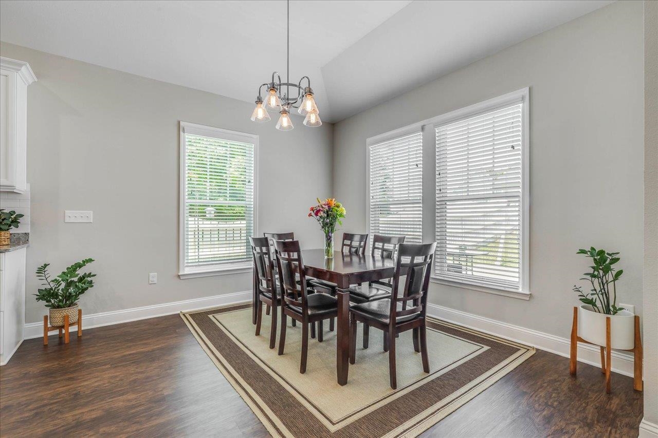 2542 Blue Ridge Drive, Tallahassee, Florida image 8