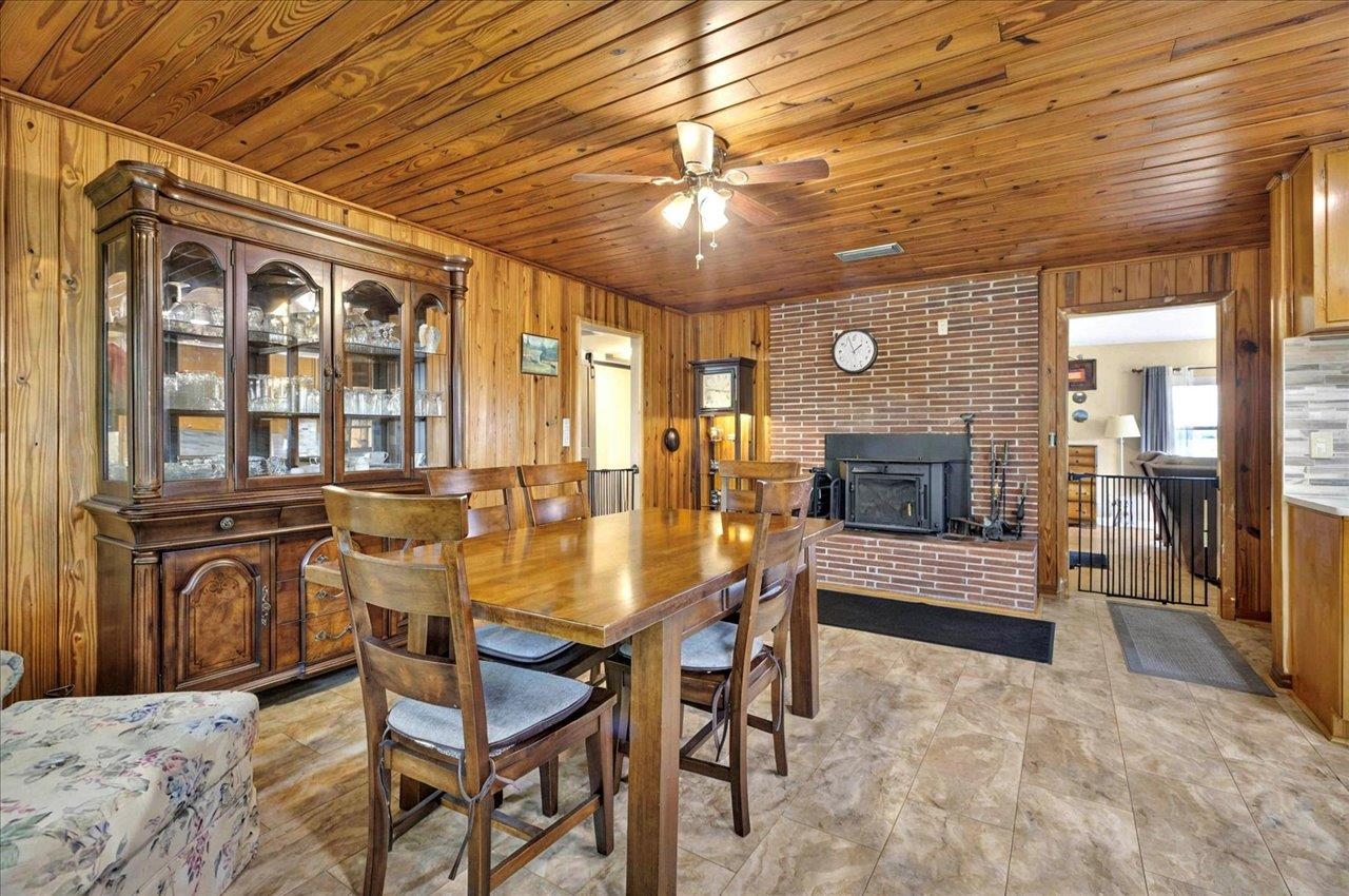 5975 Mount Pleasant Road, Quincy, Texas image 10