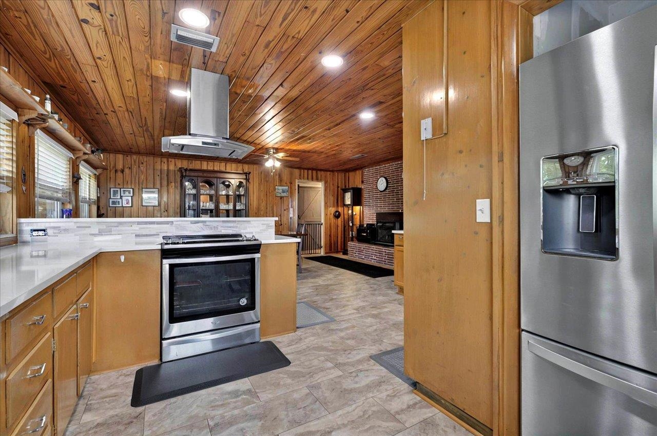 5975 Mount Pleasant Road, Quincy, Texas image 16