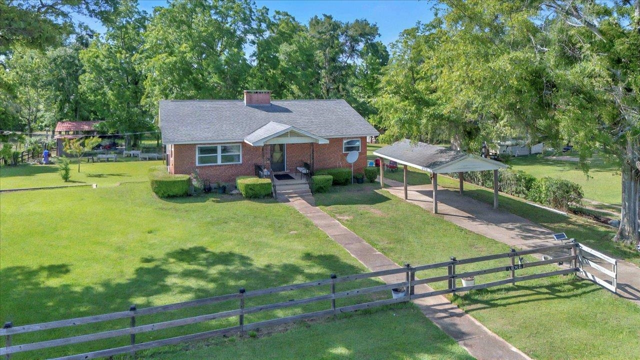 5975 Mount Pleasant Road, Quincy, Texas image 2