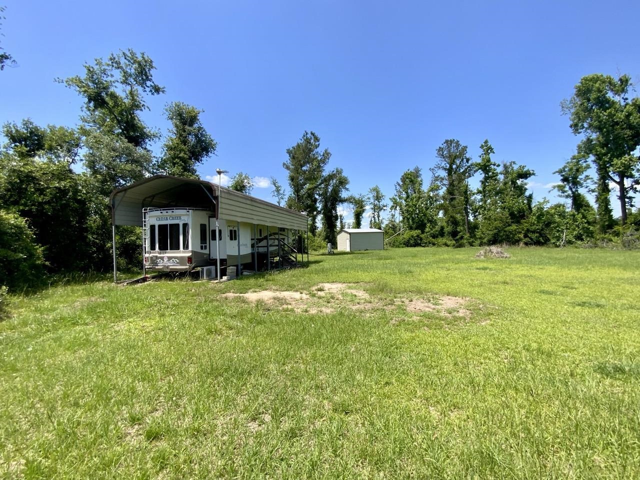 427 SW Castleberry Trail, Madison, Florida image 5