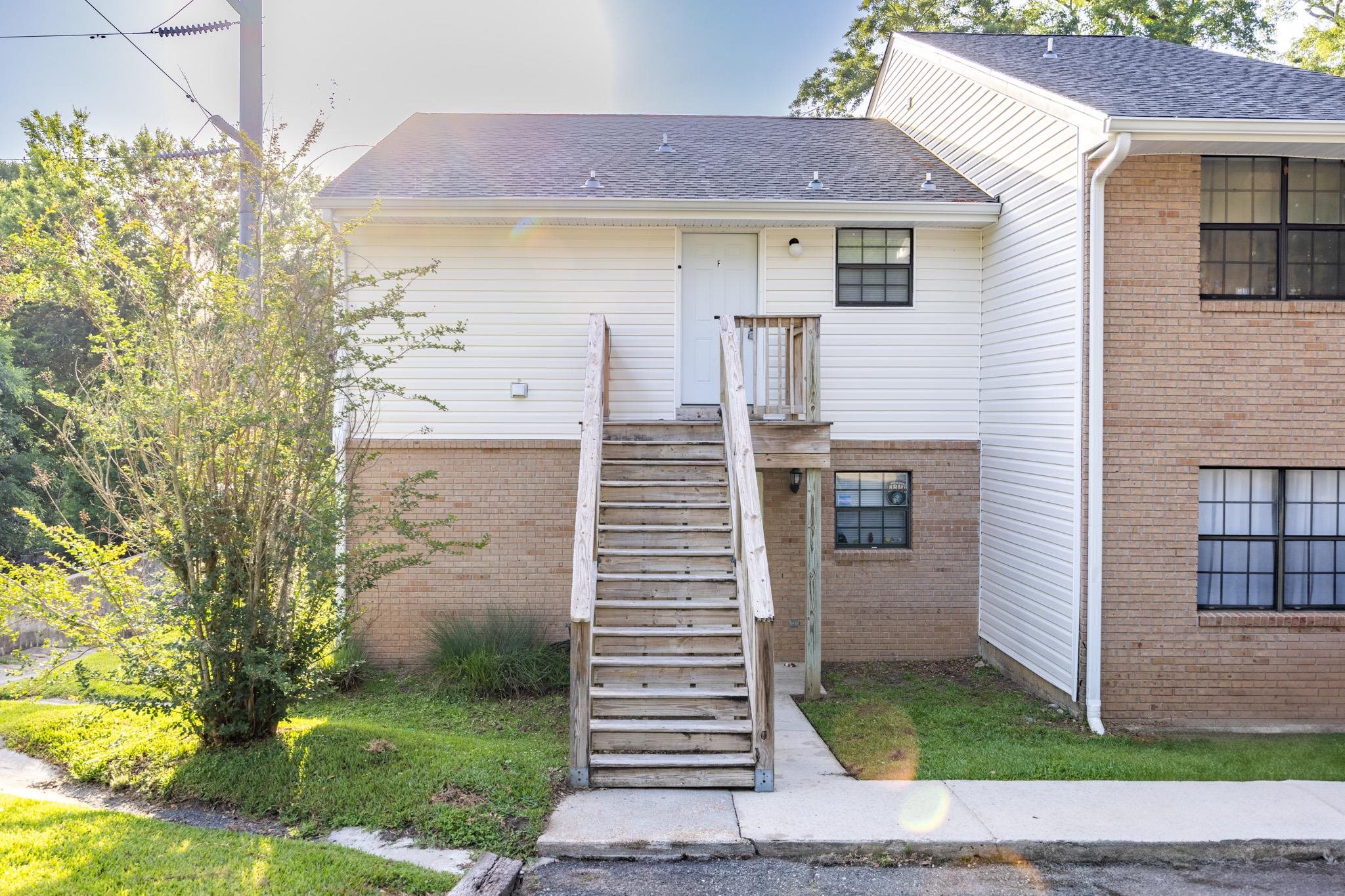 1103 Green Tree Court #F, Tallahassee, Florida image 2