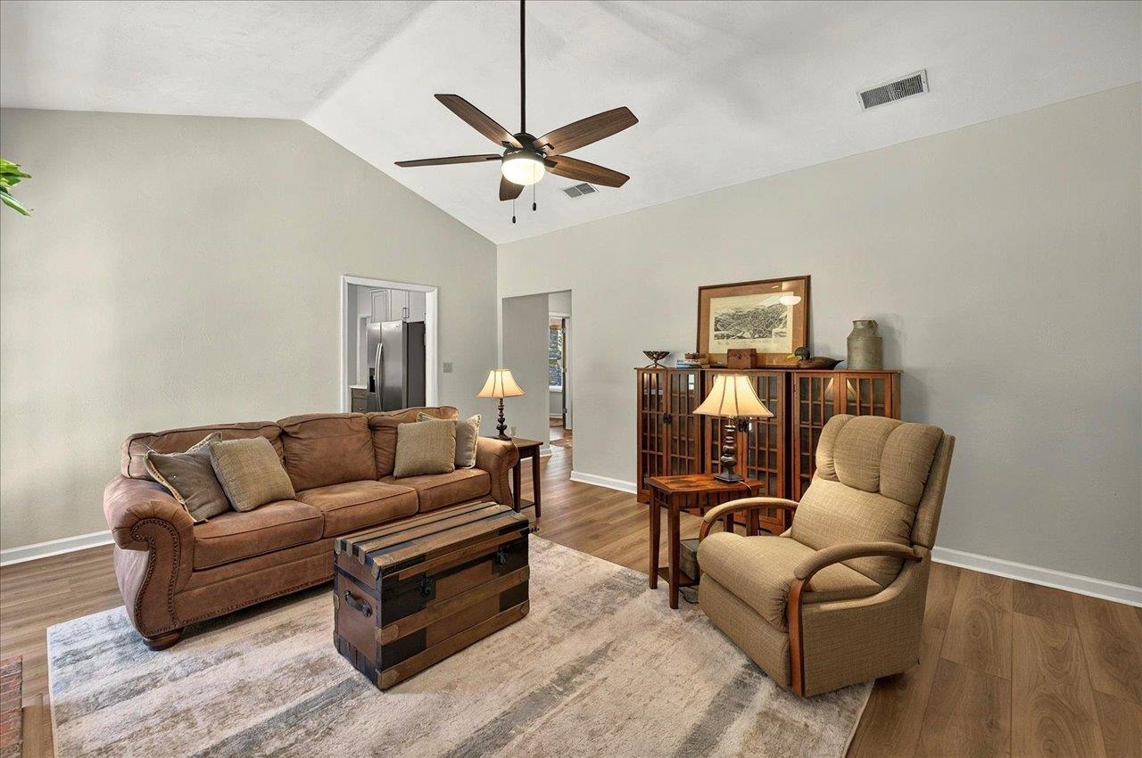 7000 Alhambra Drive, Tallahassee, Texas image 30