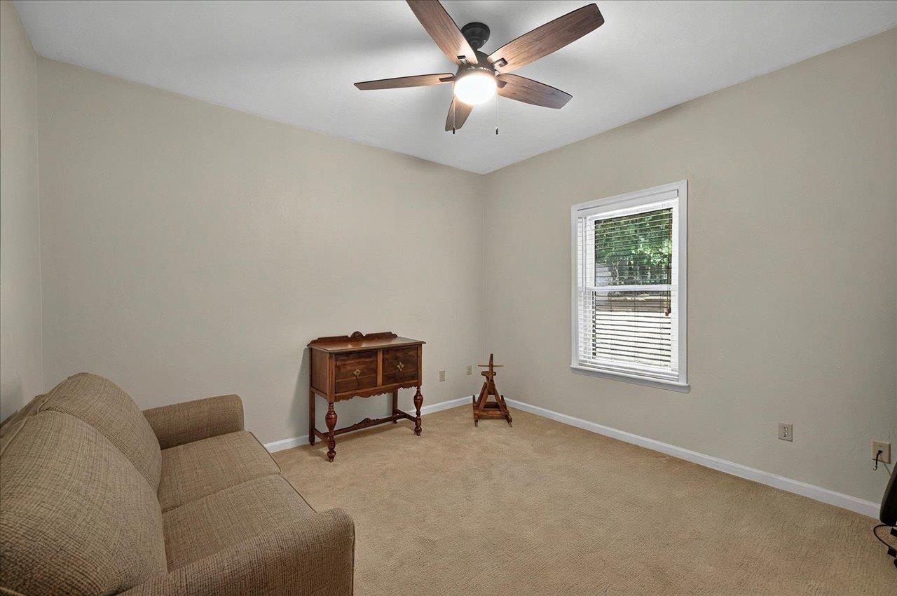 7000 Alhambra Drive, Tallahassee, Texas image 31