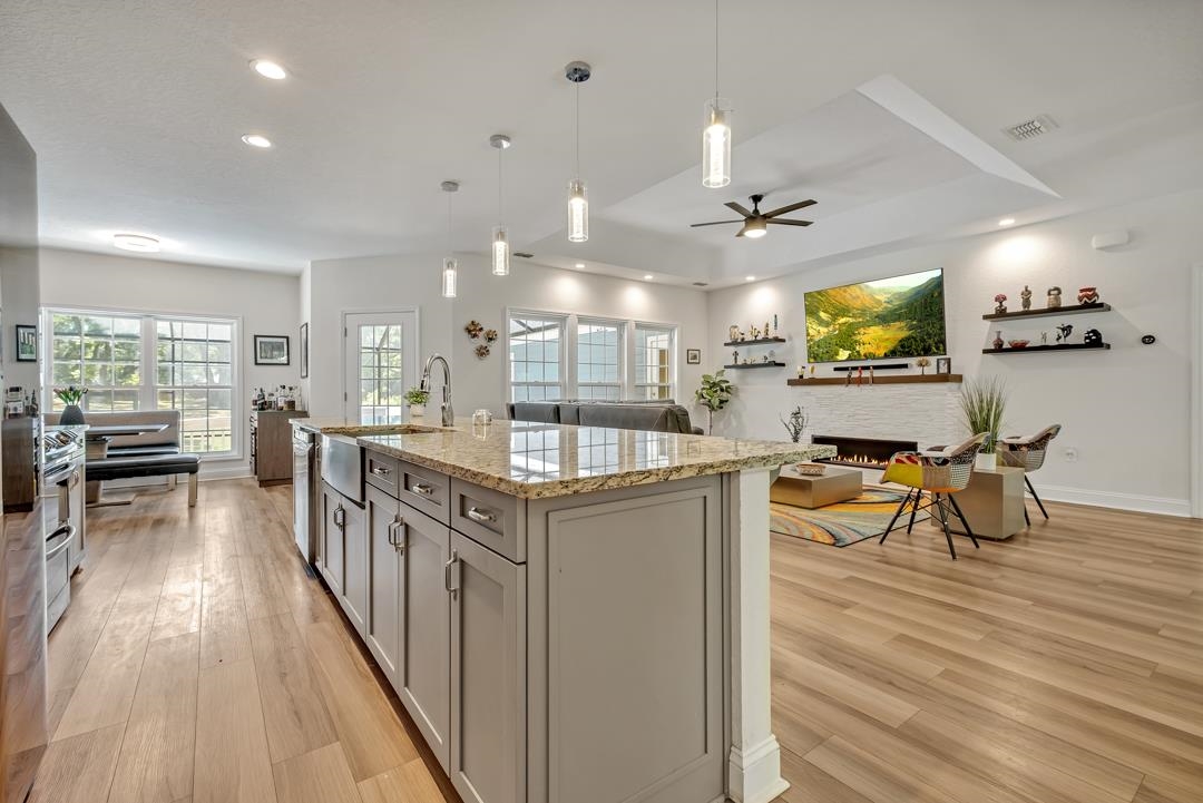 323 Carr Lane, Tallahassee, Florida image 9