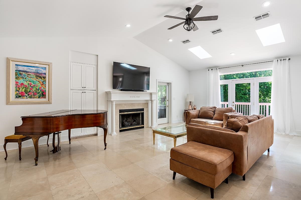7022 Standing Pines Lane, Tallahassee, Florida image 6