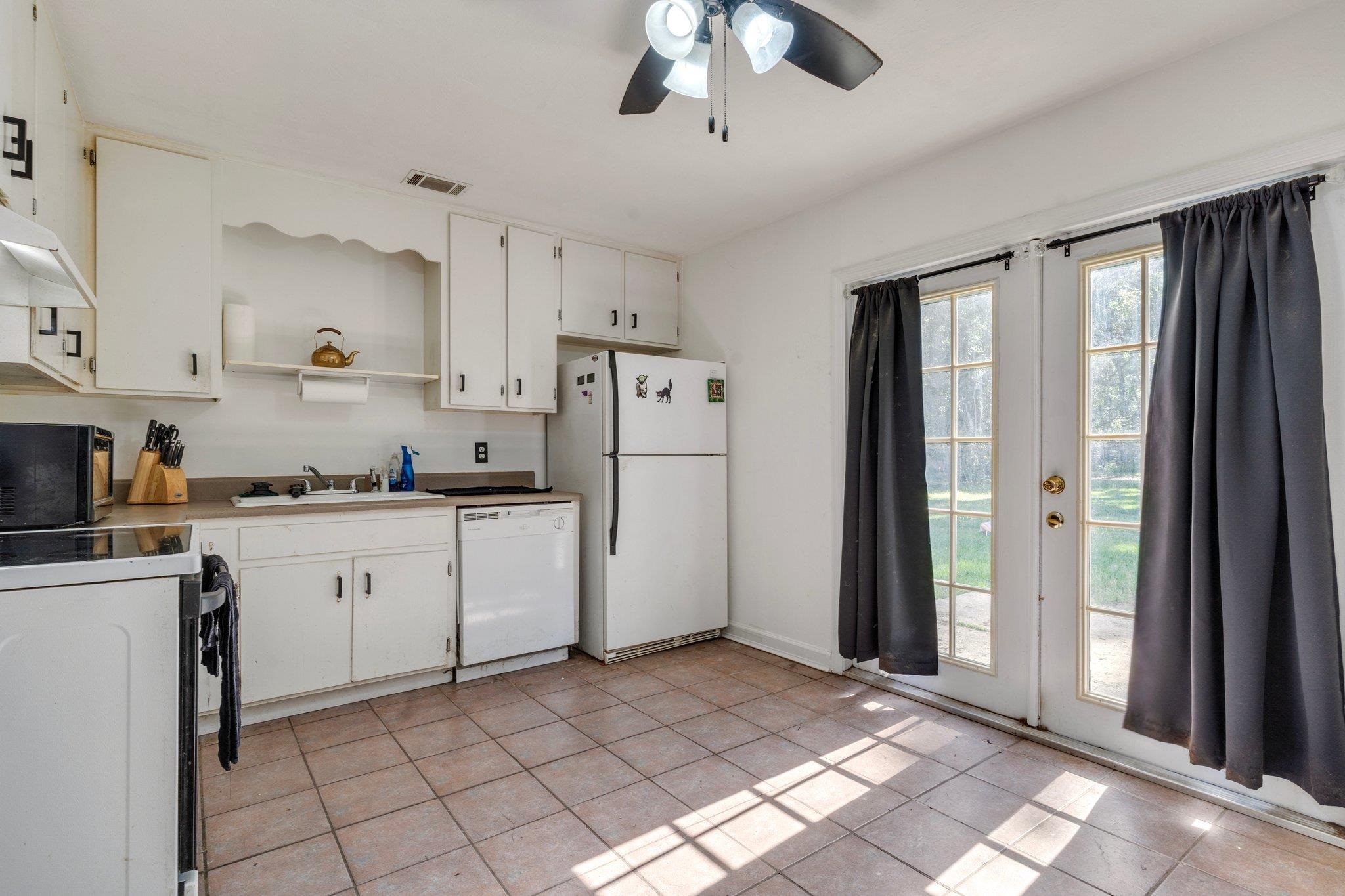 2090 Little River Lane, Tallahassee, Texas image 10