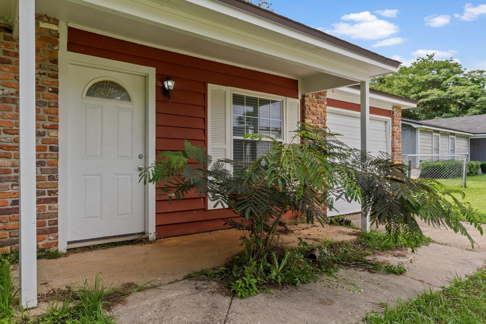 2090 Little River Lane, Tallahassee, Texas image 2