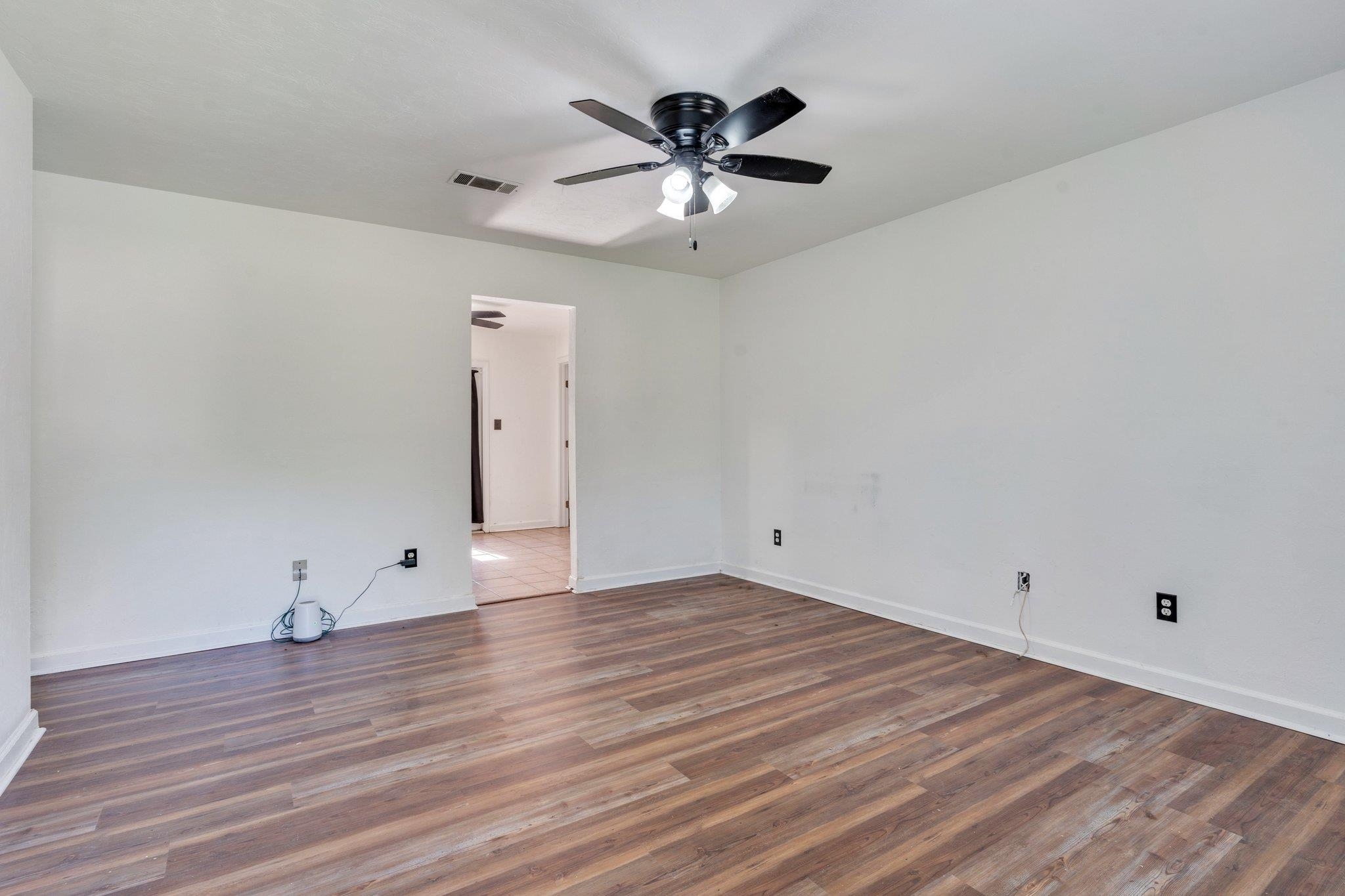 2090 Little River Lane, Tallahassee, Texas image 5