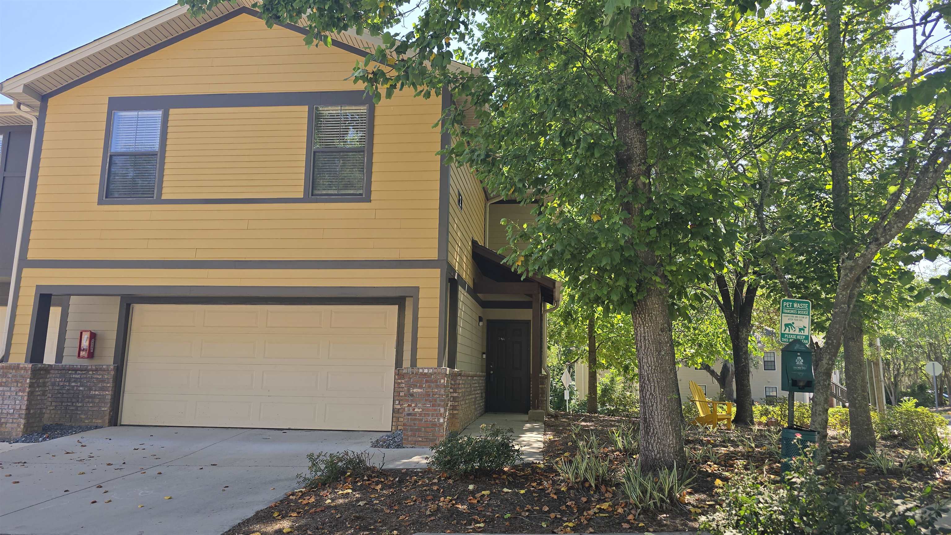 2301 Timber Oaks Lane #BLDG 2, Tallahassee, Texas image 1