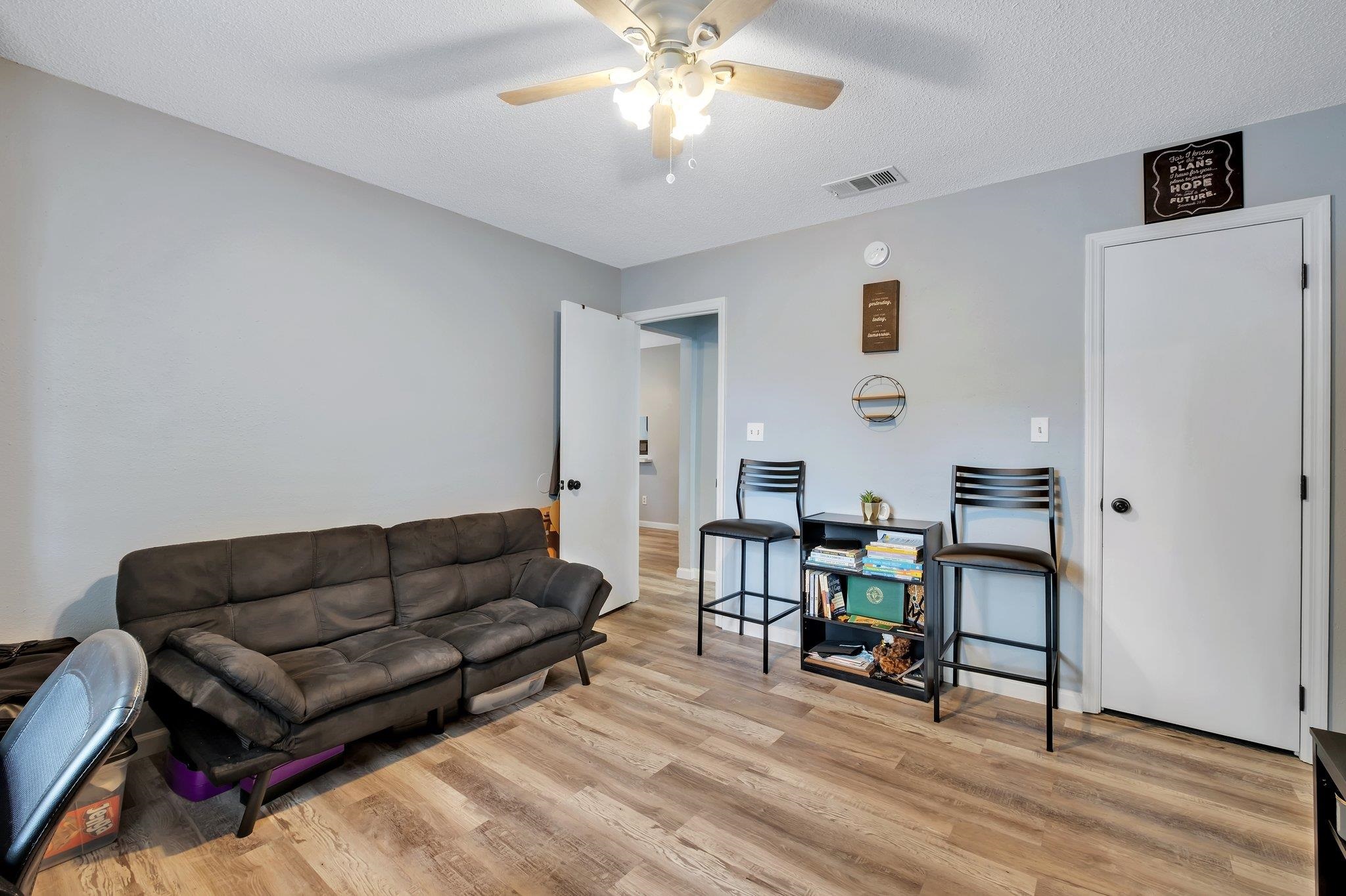 2860 N Gulfwind Drive, Tallahassee, Texas image 18
