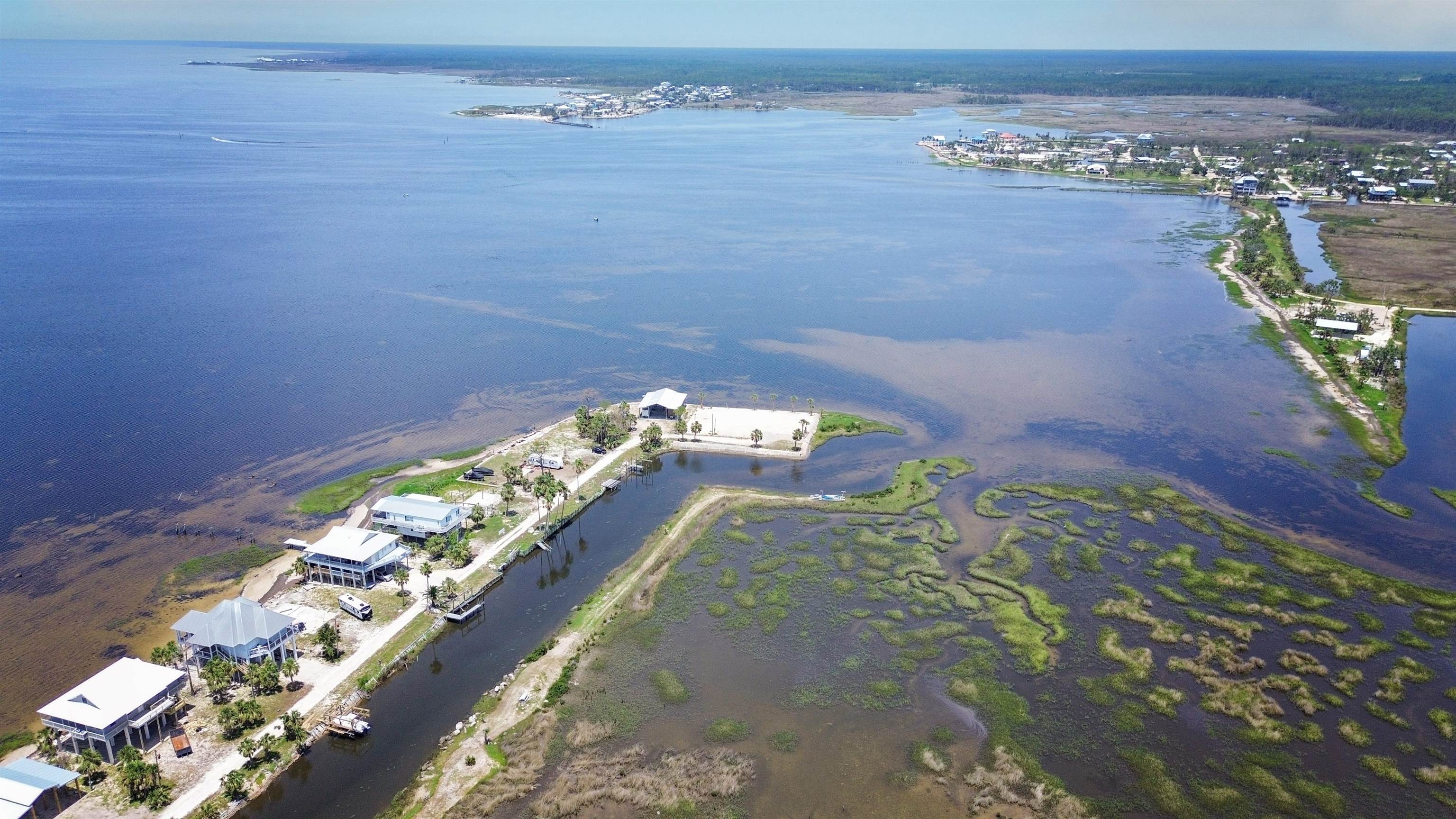 21851 N Gulfview Drive, Perry, Florida image 15
