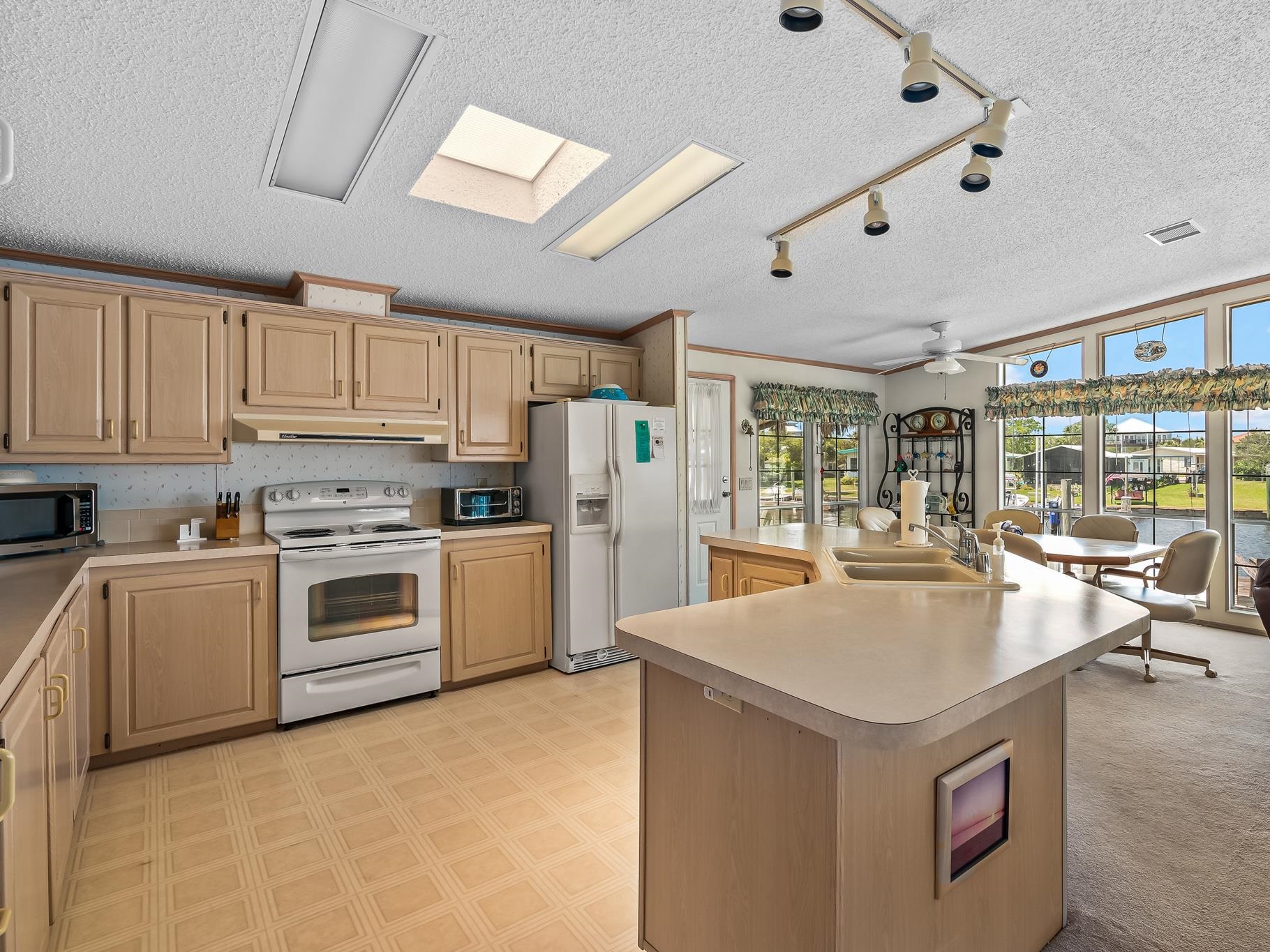 60 Janet Drive, Crawfordville, Florida image 19