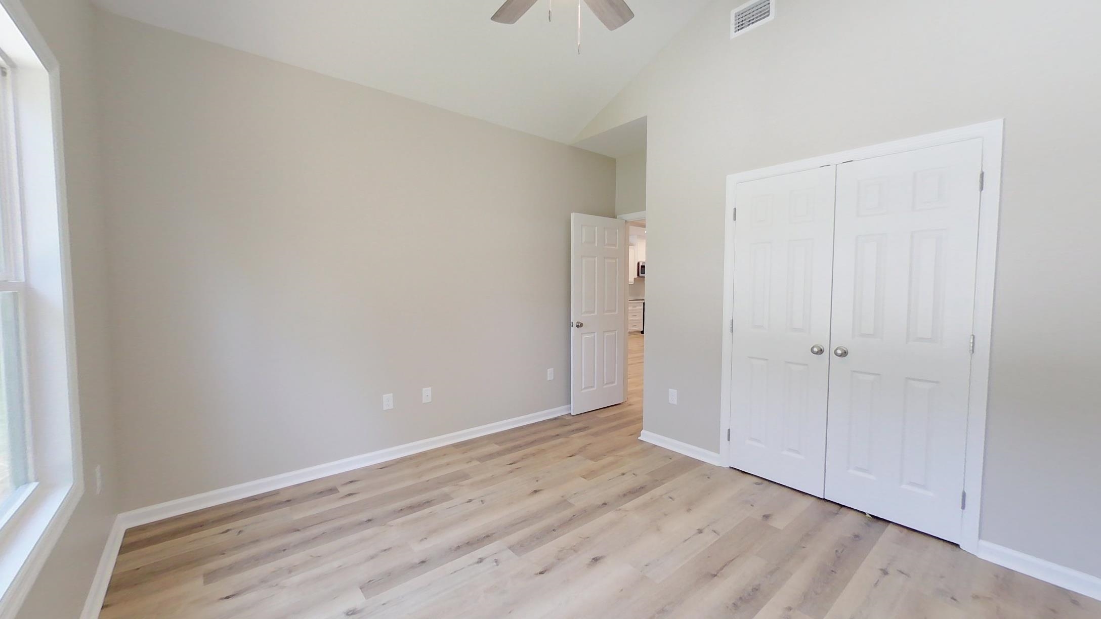 302 Betty Street, Thomasville, Texas image 16