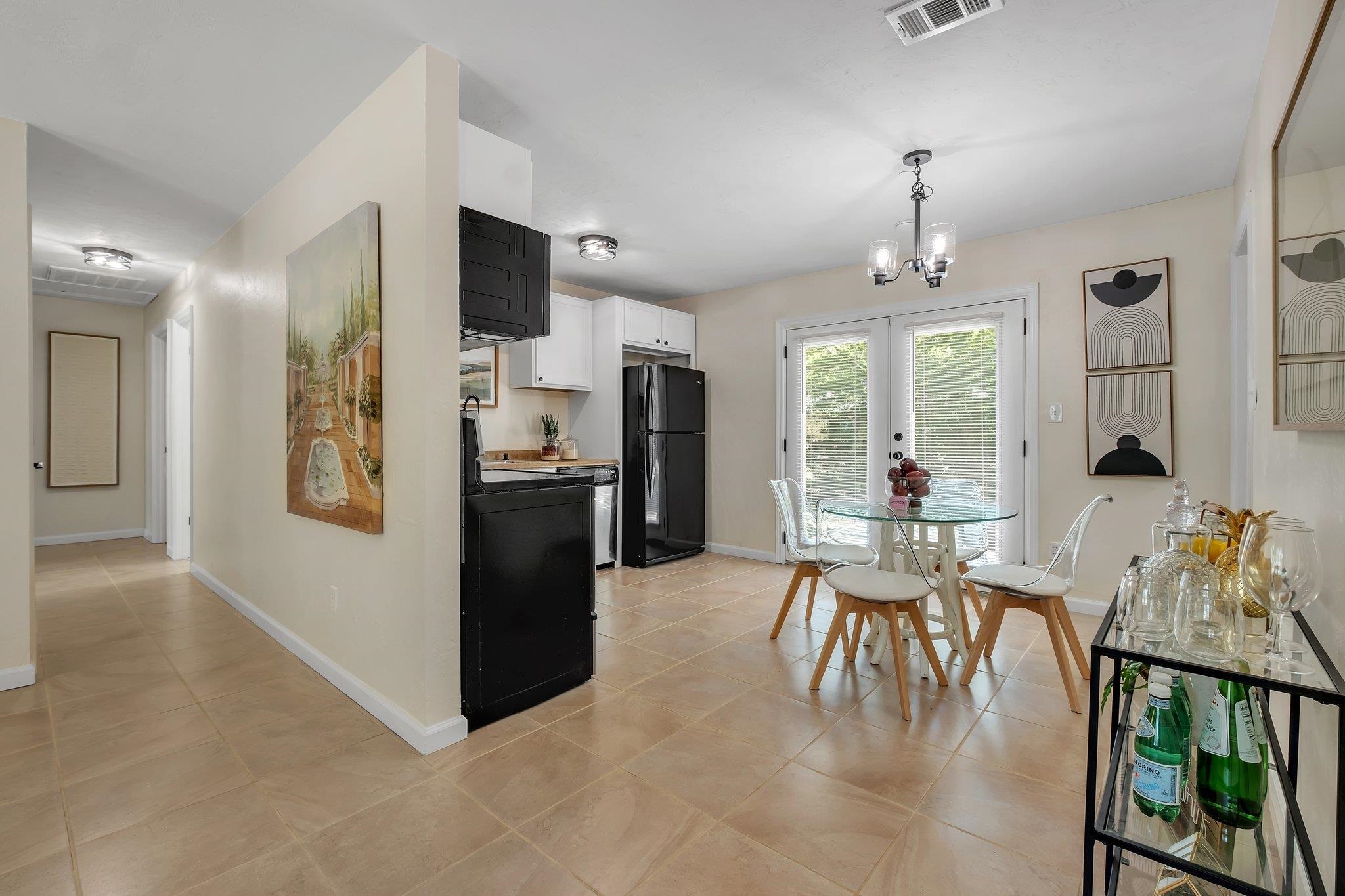 2917 Greenon Lane, Tallahassee, Texas image 5