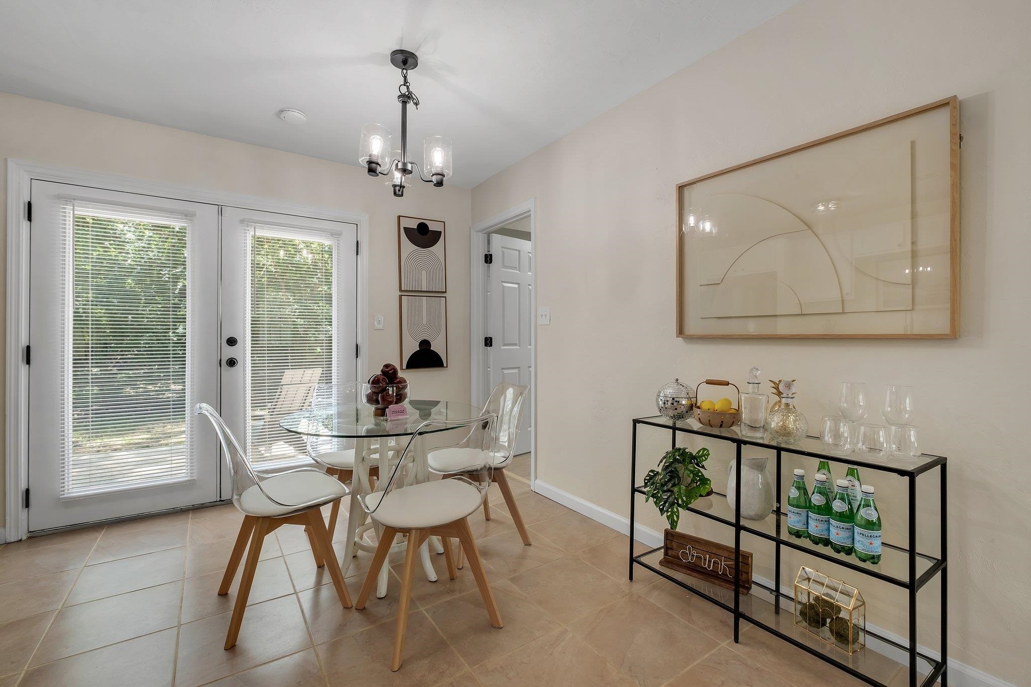 2917 Greenon Lane, Tallahassee, Texas image 6