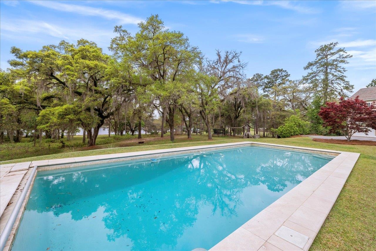 6995 Big Woods Drive, Tallahassee, Texas image 3