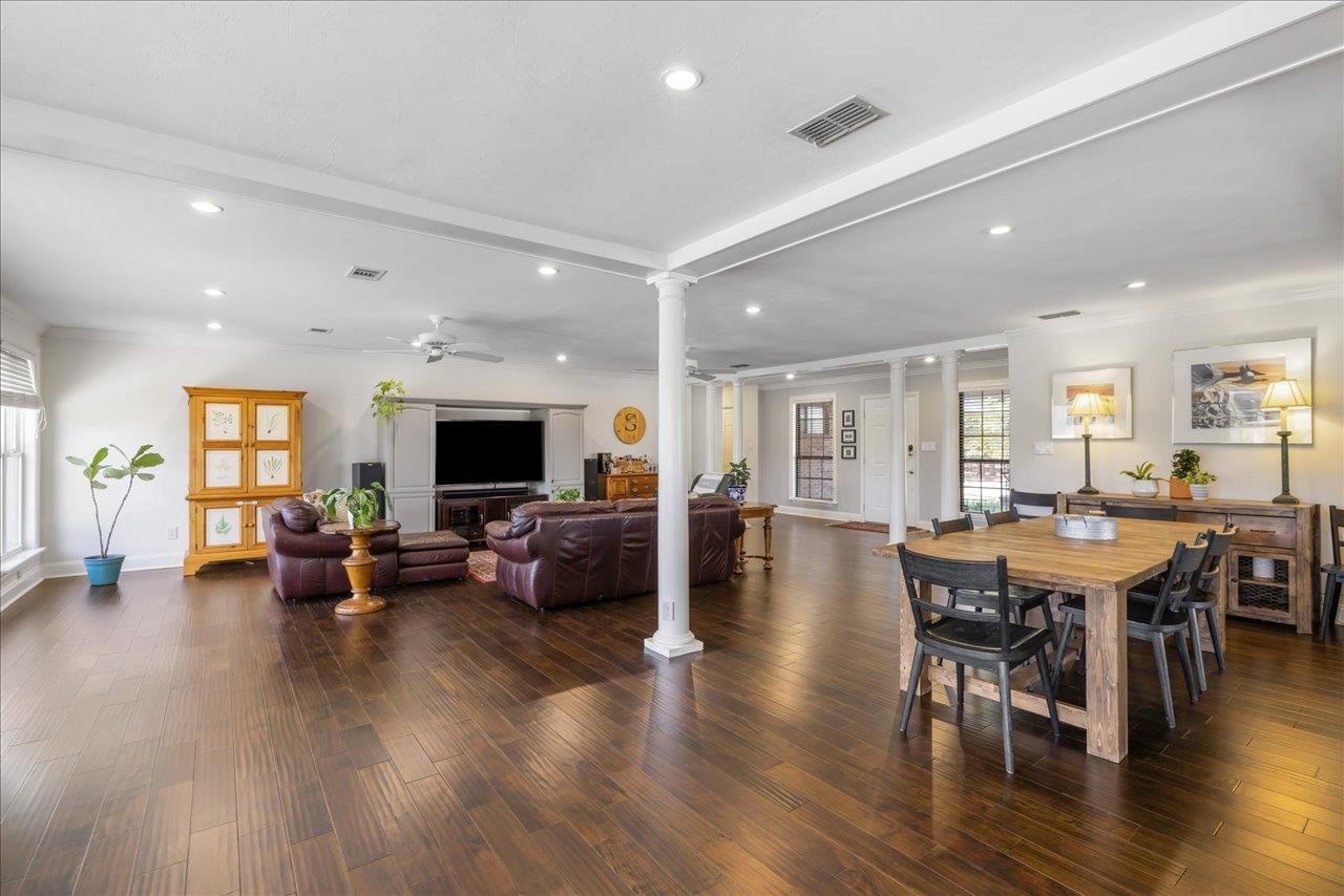 4033 Kilmartin Drive, Tallahassee, Texas image 13