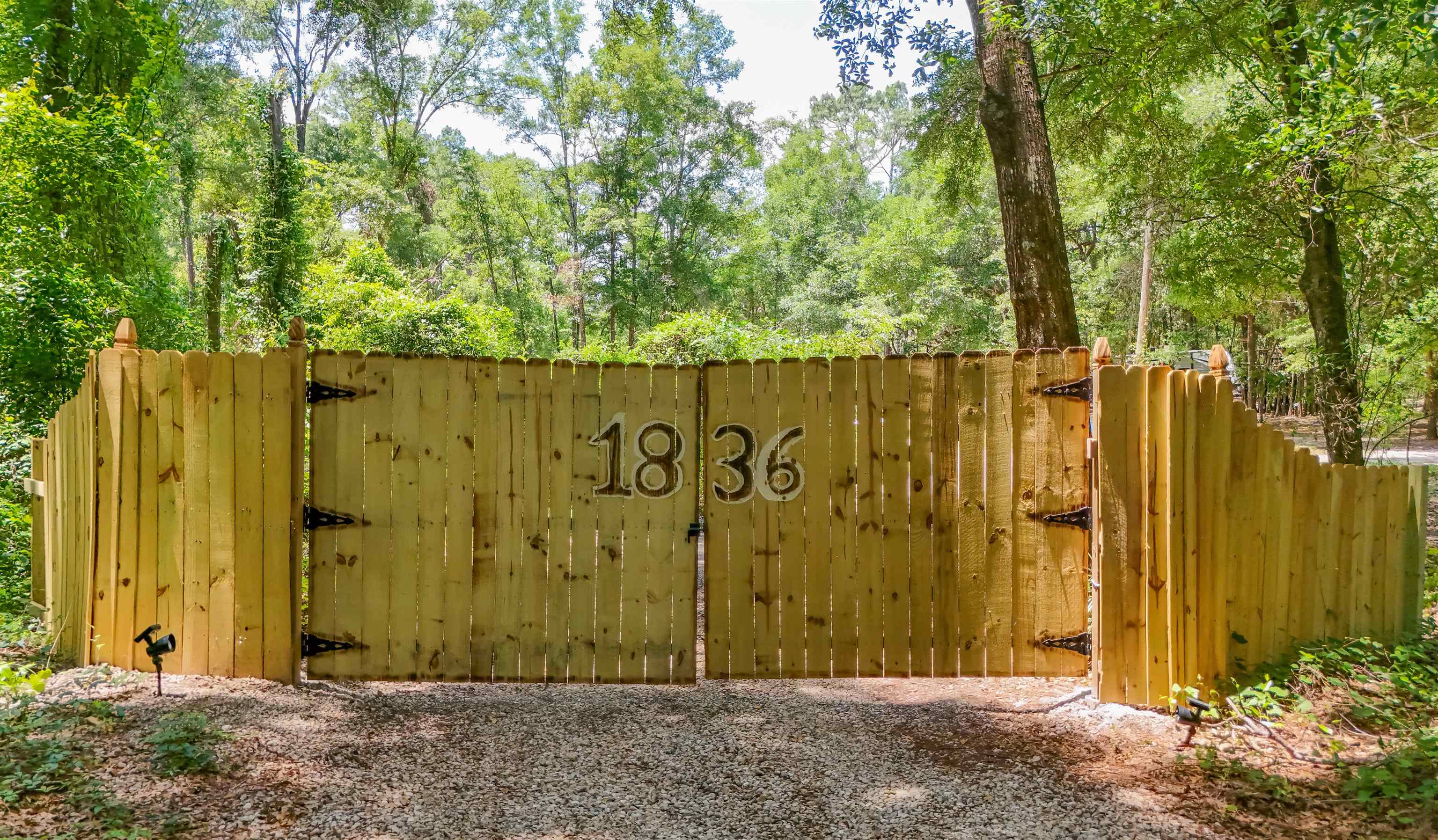 1836 Chena Drive, Tallahassee, Texas image 26
