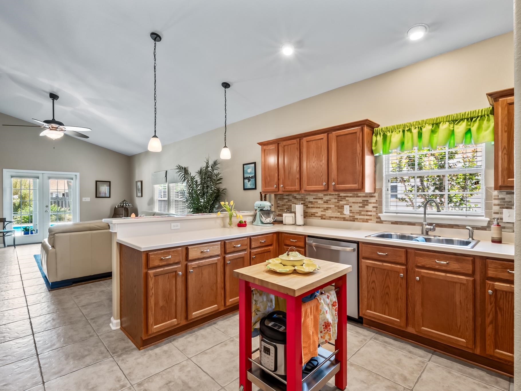147 Churchill Drive, Crawfordville, Florida image 13