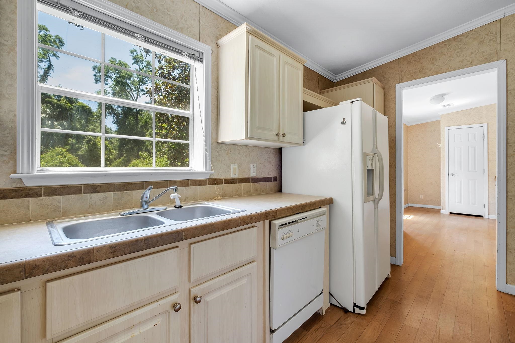 120 Wildflower Lane, Crawfordville, Florida image 7